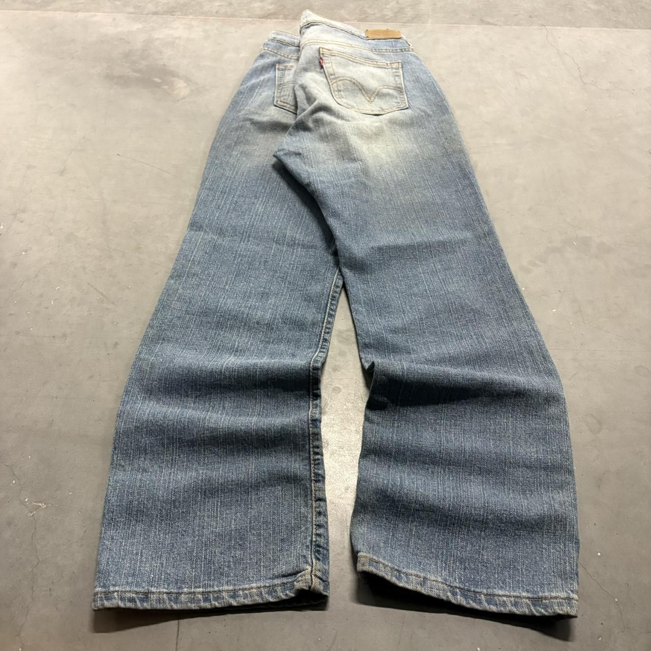 Levi's Crazy Vintage Y2K/2000s Levis 505 Straight Leg Streetwear Medium Blue Wash Denim Jeans! Size US 32 / EU 48 - 4 Thumbnail
