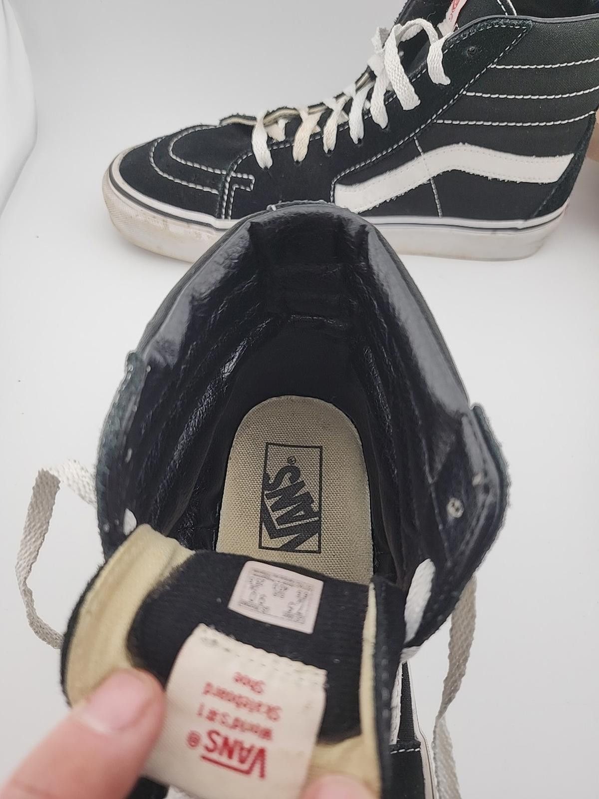 Vans Vans Shoes Hi Tops Men 7.5 Women 9 Black Suede Off The Wall Size US 7.5 / EU 40-41 - 10 Thumbnail