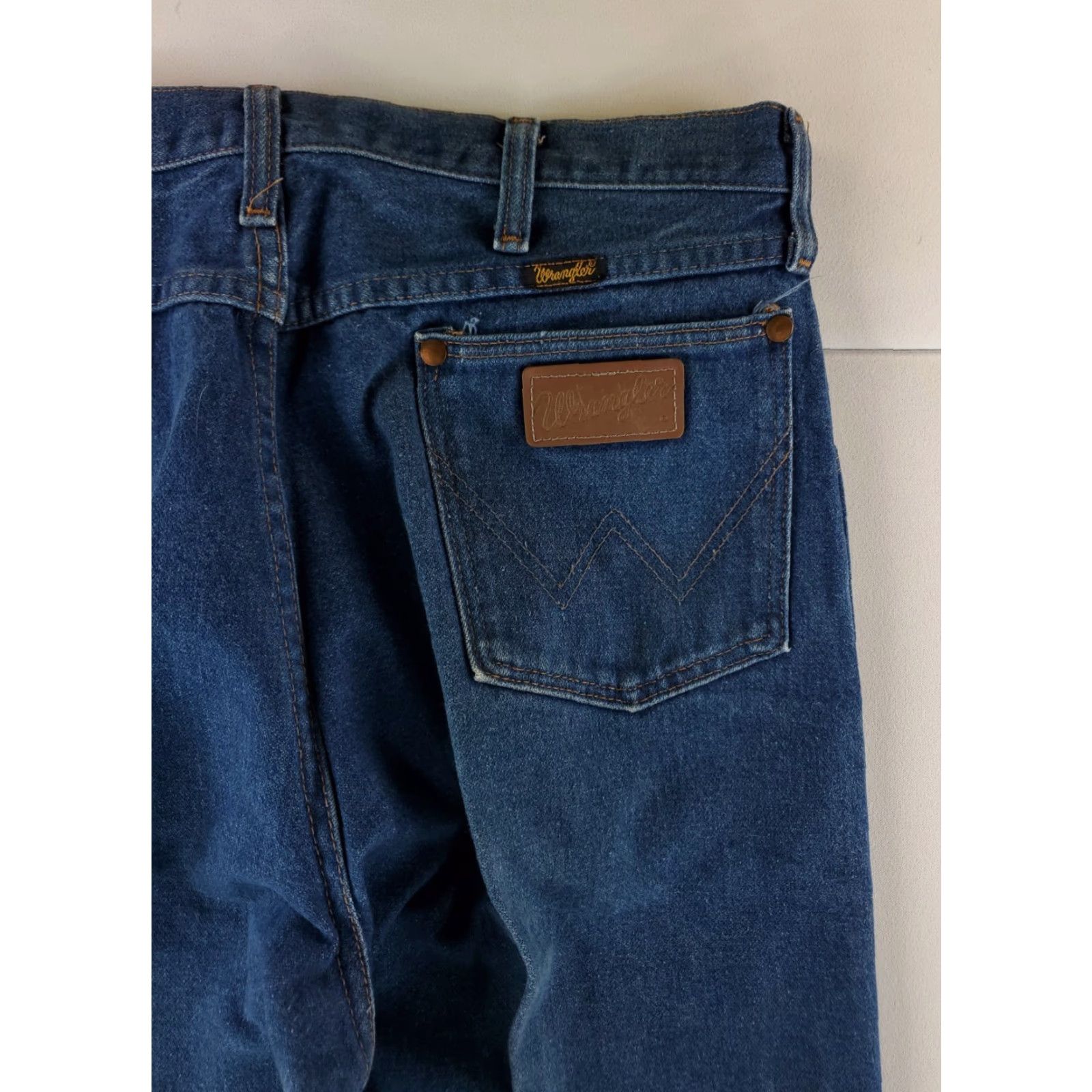Wrangler VINTAGE Wrangler Jeans Blue VTG 80s 90s Made USA Mens 34x36 Inseam 36 Straight Jeans 33 Size US 33 - 3 Thumbnail
