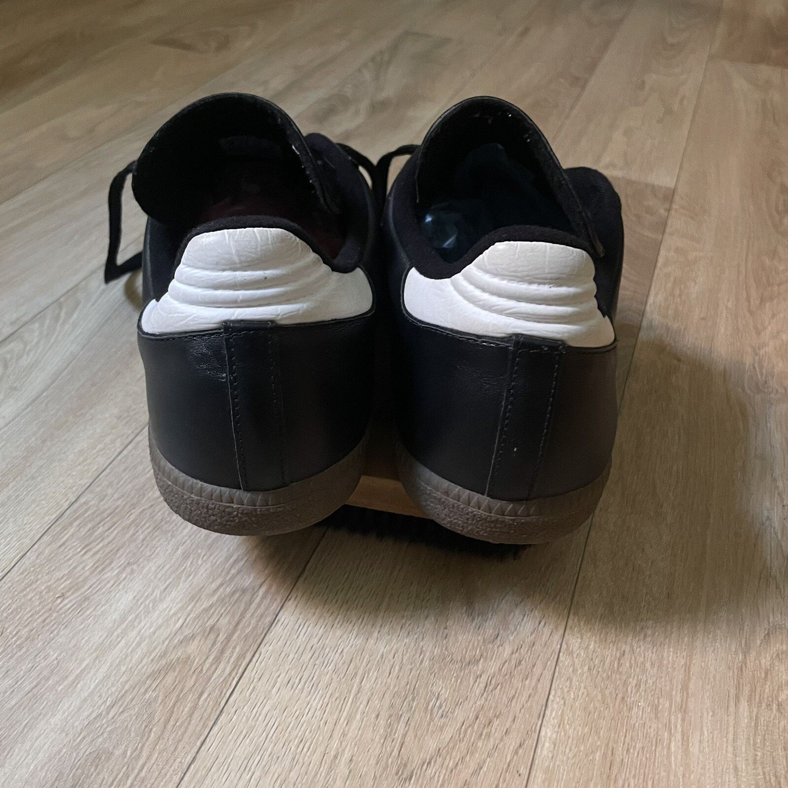 Adidas vintage Adidas Samba Shoes Training leather Sneakers Men Size US 12 / EU 45 - 8 Thumbnail