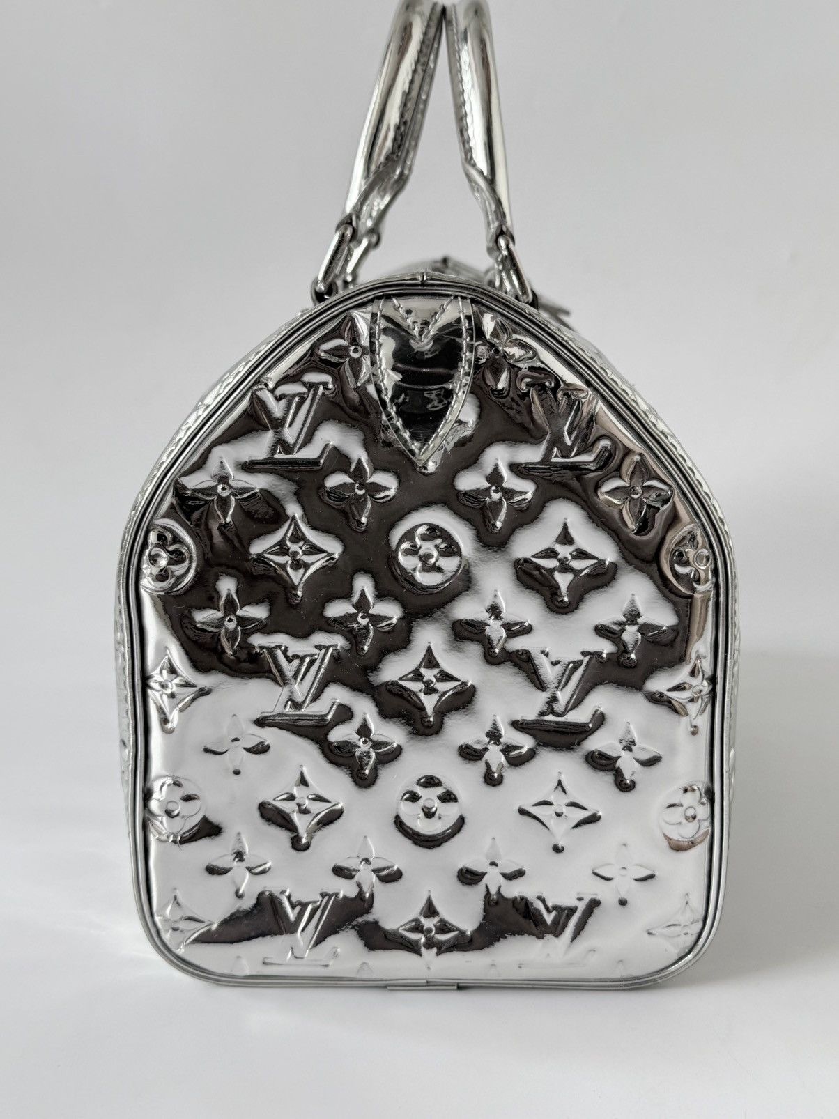Louis Vuitton Louis Vuitton Limited Silver Monogram Miroir Speedy 30 Bag Size ONE SIZE - 8 Thumbnail