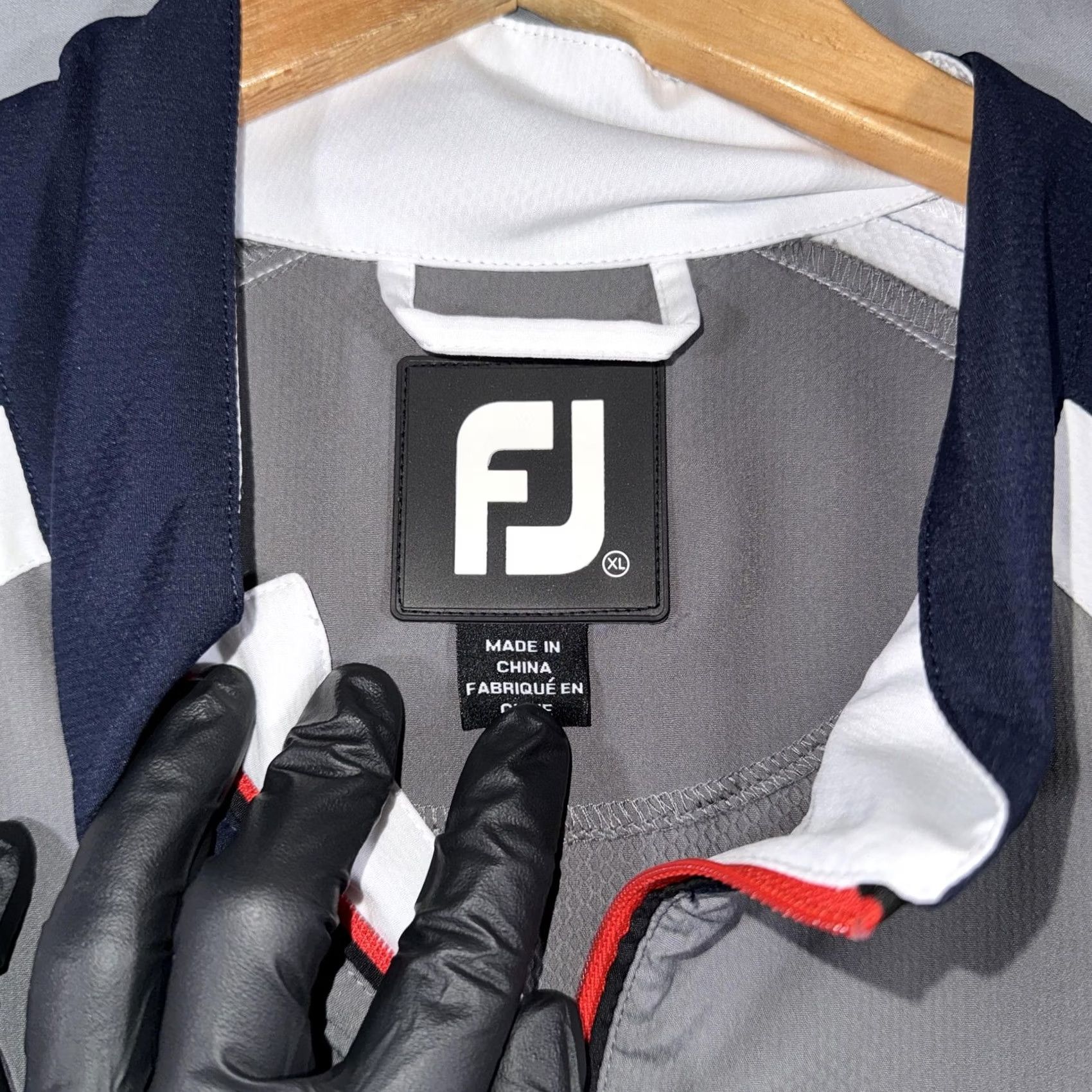 Footjoy FootJoy Short Sleeve 1/2 Zip Golf Windbreaker Jacket Gray XL Boundary Oak Mens Size US XL / EU 56 / 4 - 3 Thumbnail