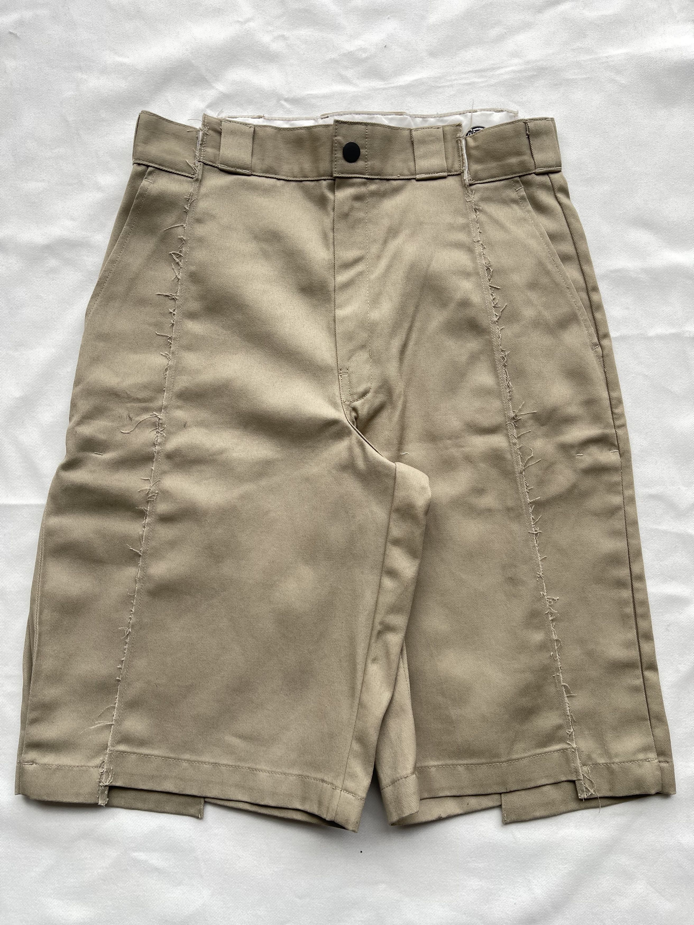 パンツ Vujade DESTROYED CARGO SHORTS cmmawear CMMAWEAR × Vuja De Vujade Cmmawear Reworked Dickies Shorts | Grailed
