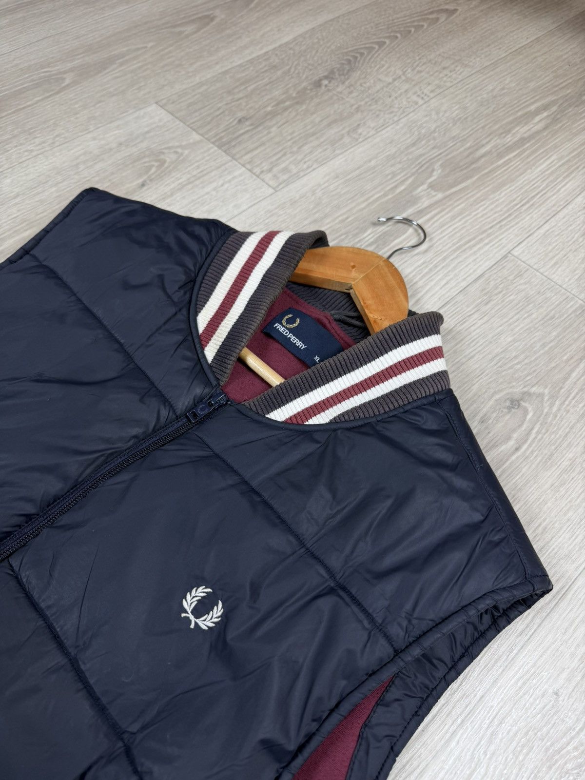 Fred Perry Fred Perry Tipped Quilted Gilet Vest Size XL Size US XL / EU 56 / 4 - 4 Thumbnail