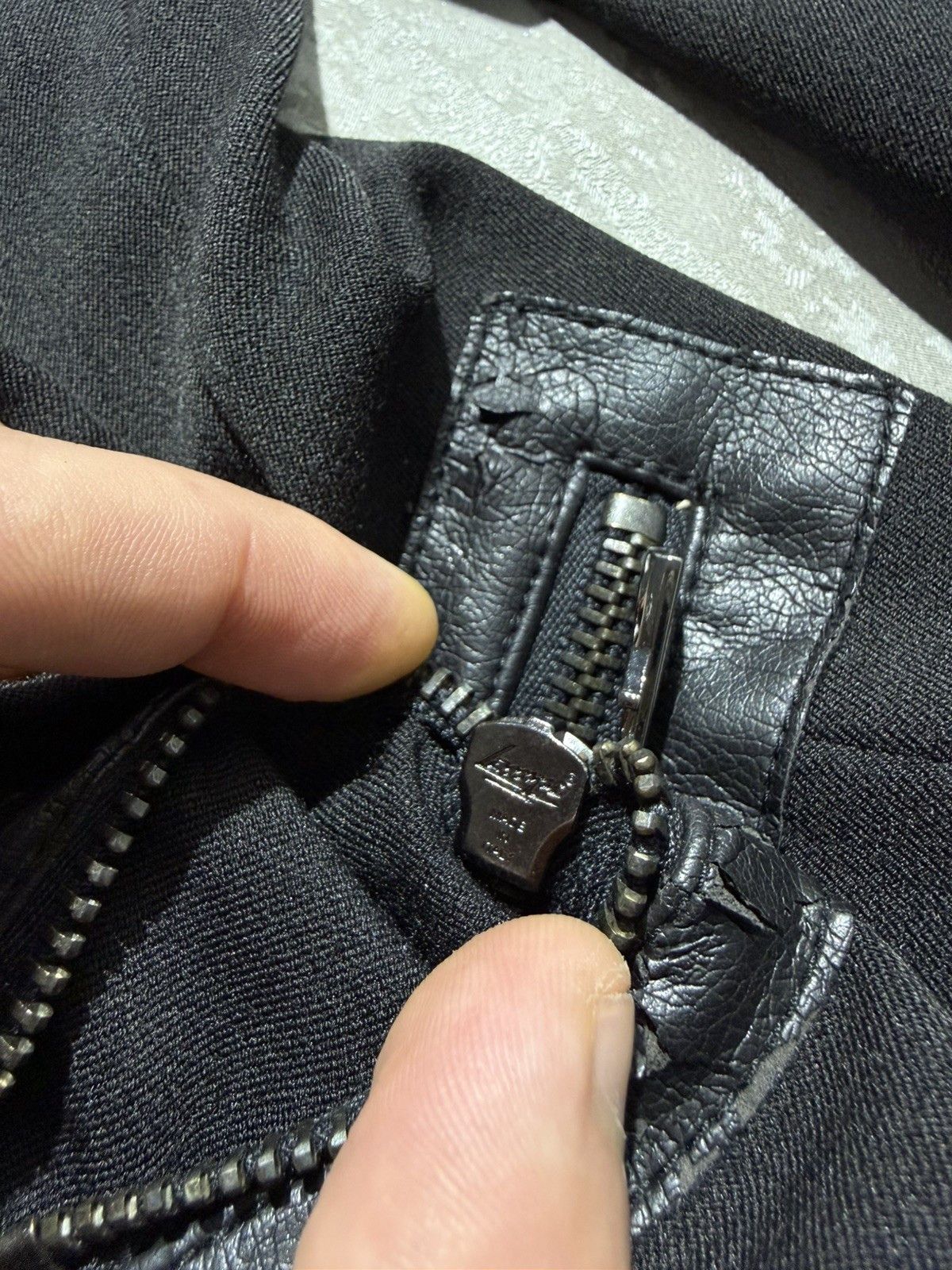 Versace Vintage Versace Jeans Size M Size M / US 6-8 / IT 42-44 - 13 Thumbnail