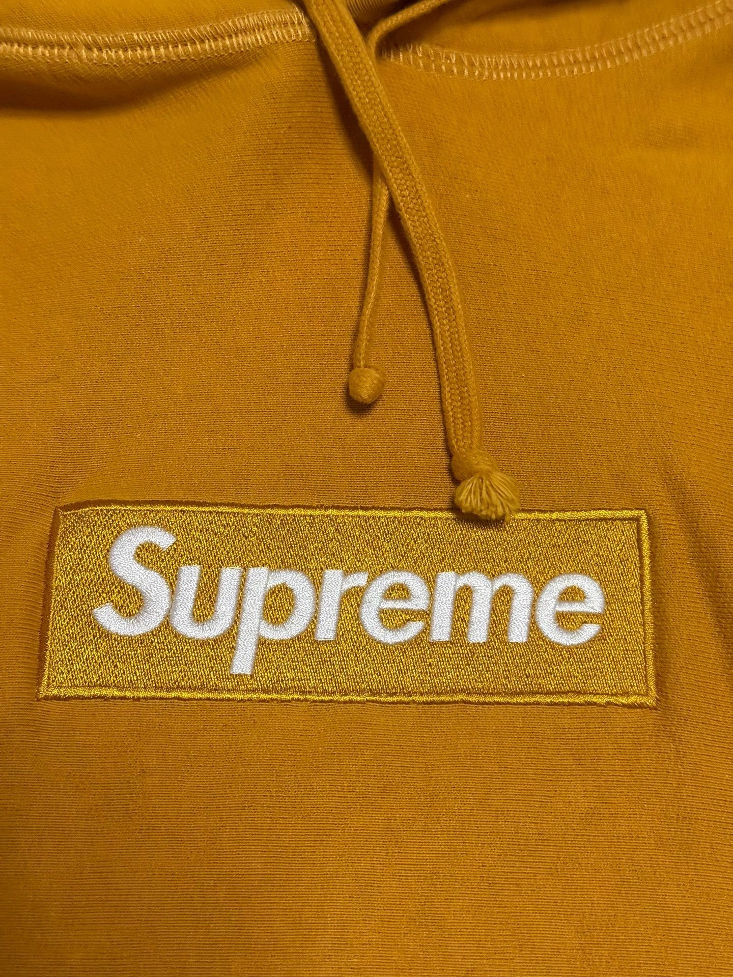 Supreme Supreme FW11 Mustard Box Logo Hoodie L MINT Size US L / EU 52-54 / 3 - 7 Thumbnail