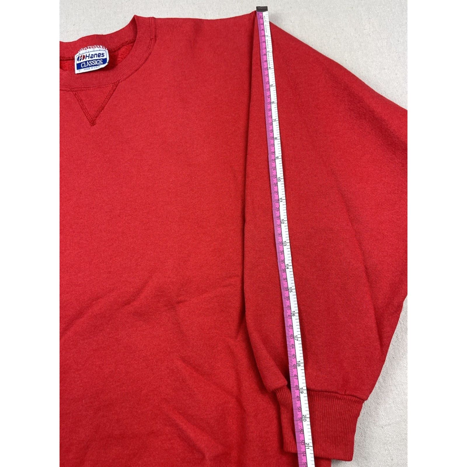 Hanes VINTAGE Hanes Sweatshirt Red Crewneck L Mens 90s Unisex Adults Cotton Polyester Fleece Made in USA Size US L / EU 52-54 / 3 - 5 Thumbnail