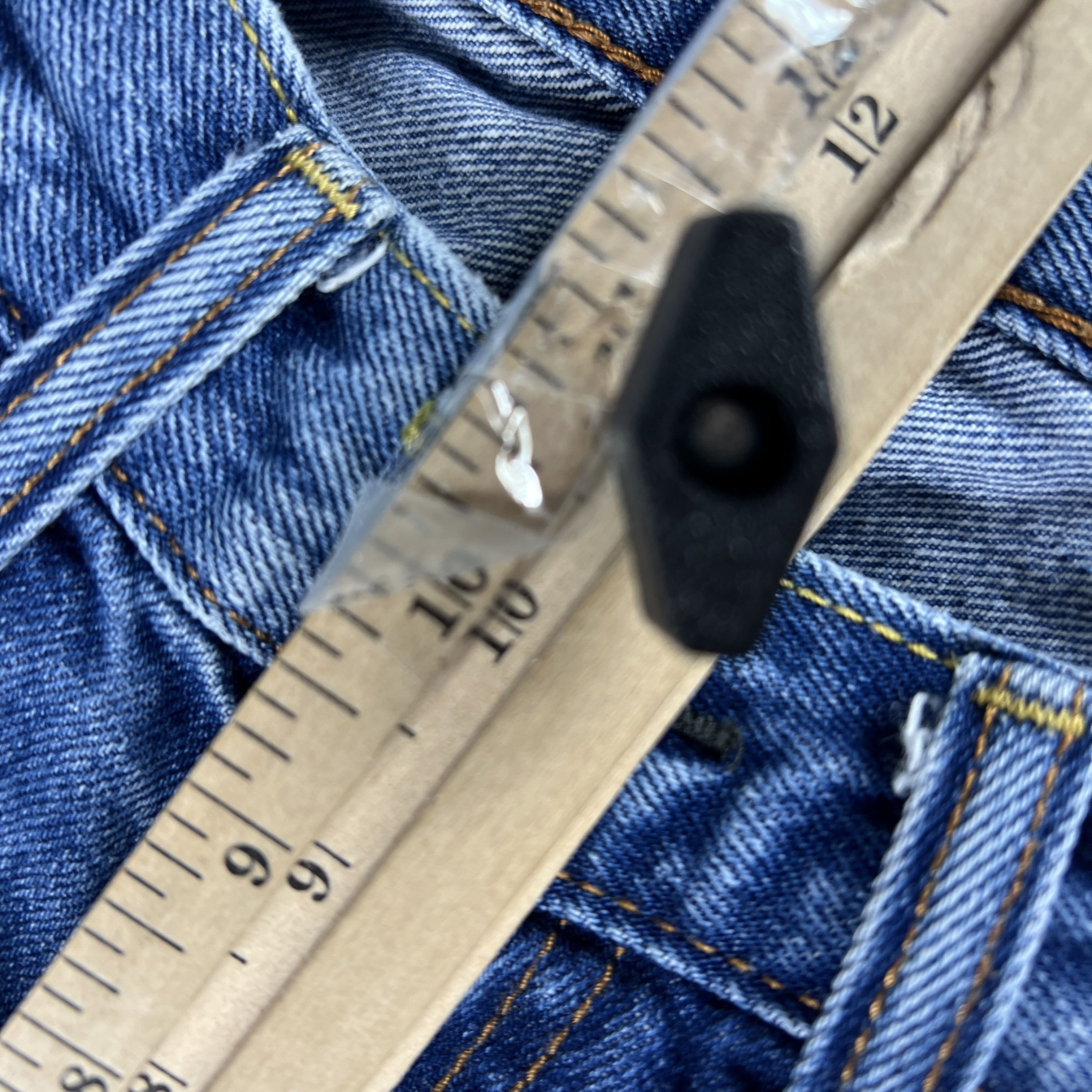 Levi's Levi's Jeans 505 Straight Leg Blue Faded Denim Size US 34 / EU 50 - 19 Thumbnail