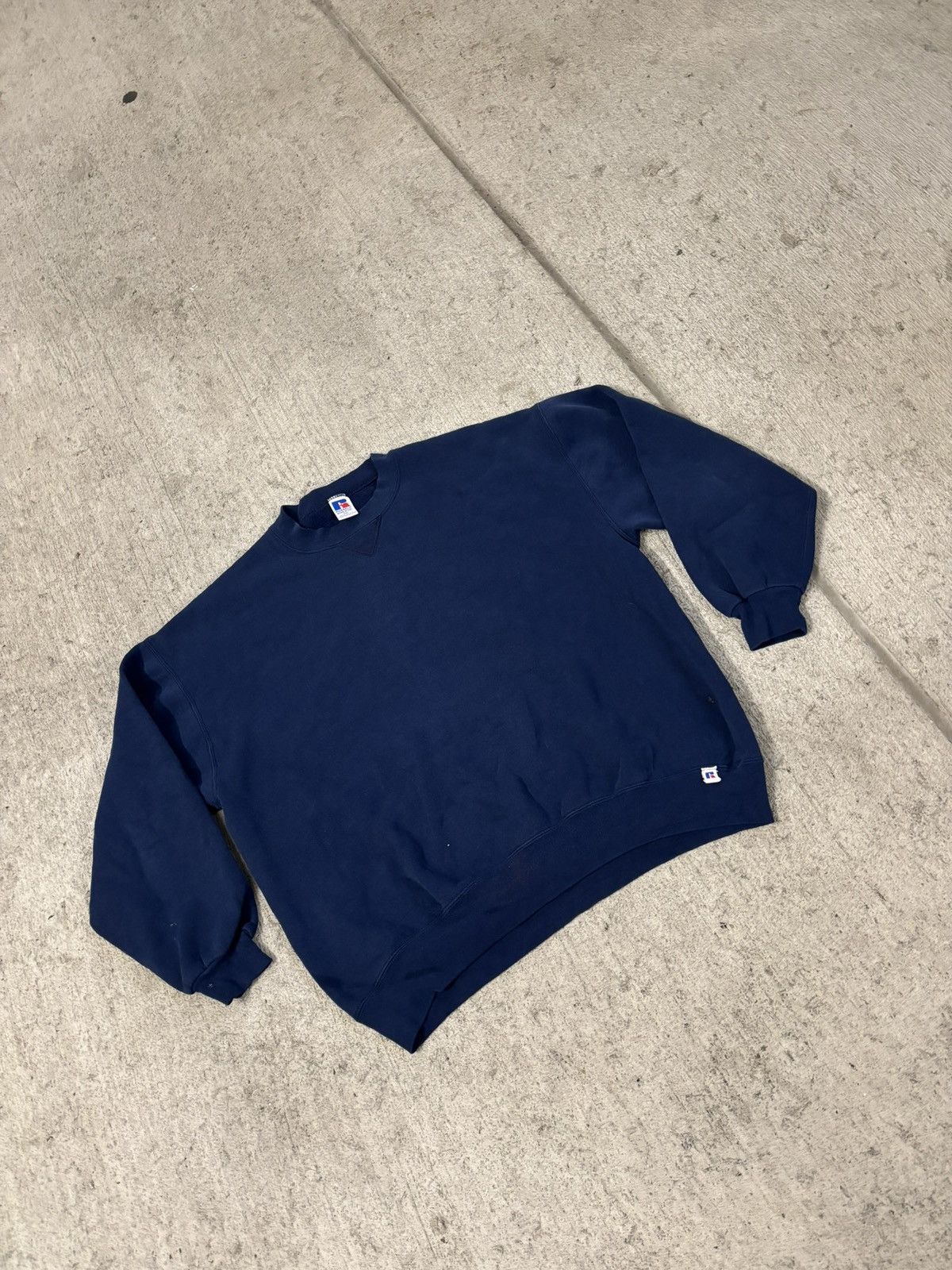 Russell Athletic × Vintage Navy Blank Russell athletic crewneck sweatshirt Size US XL / EU 56 / 4 - 3 Thumbnail