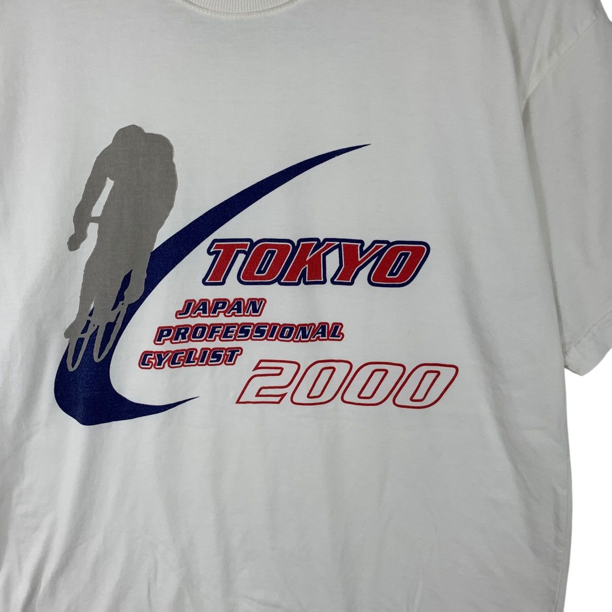 Vintage Vintage 2000 MEDALIST JAPAN CYCLIST TOKYO Tee Shirt Top Size US S / EU 44-46 / 1 - 4 Thumbnail