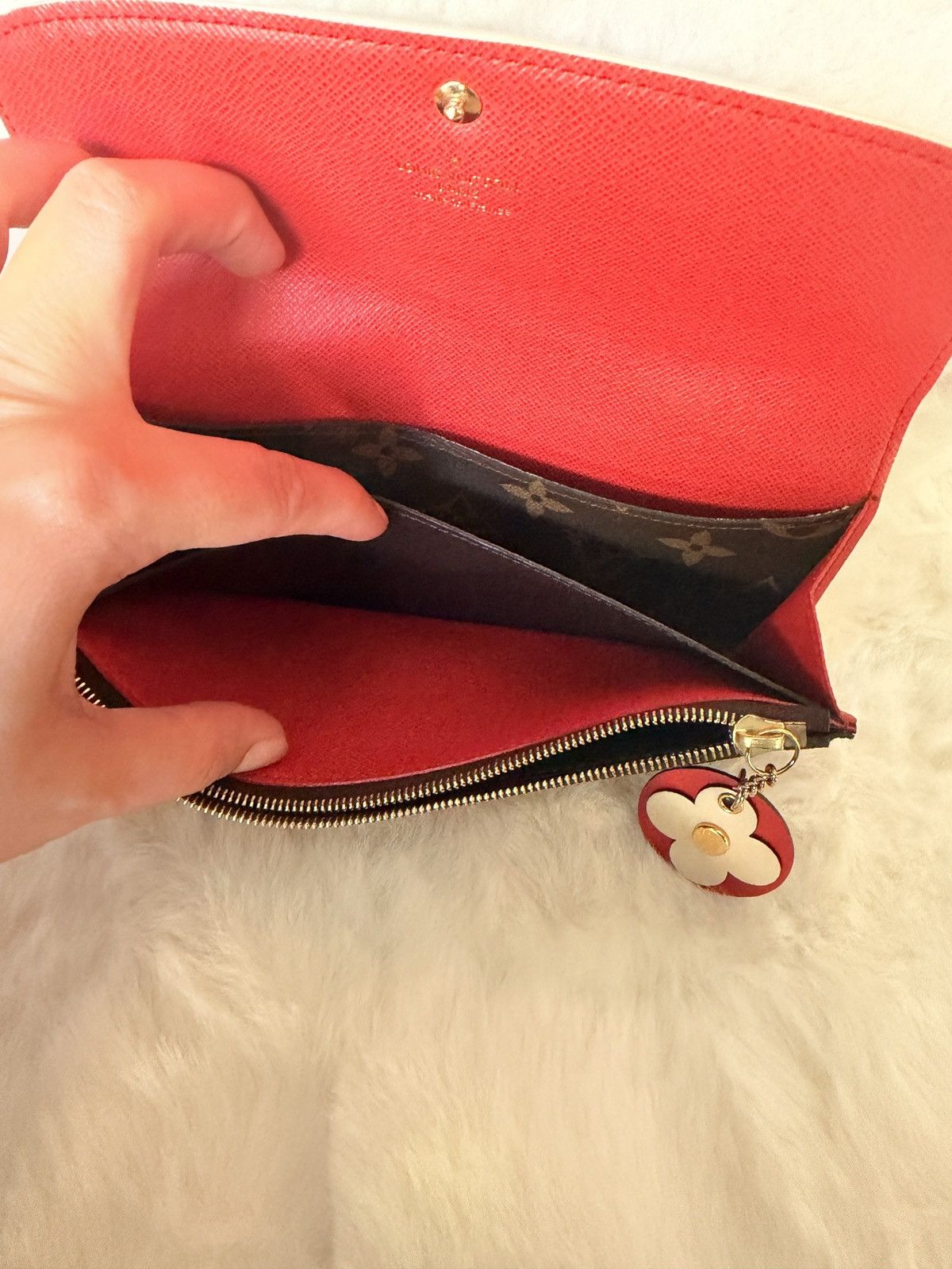 Louis Vuitton Louis Vuitton Bloom Flower Monogram Long Wallet LV Size ONE SIZE - 12 Thumbnail