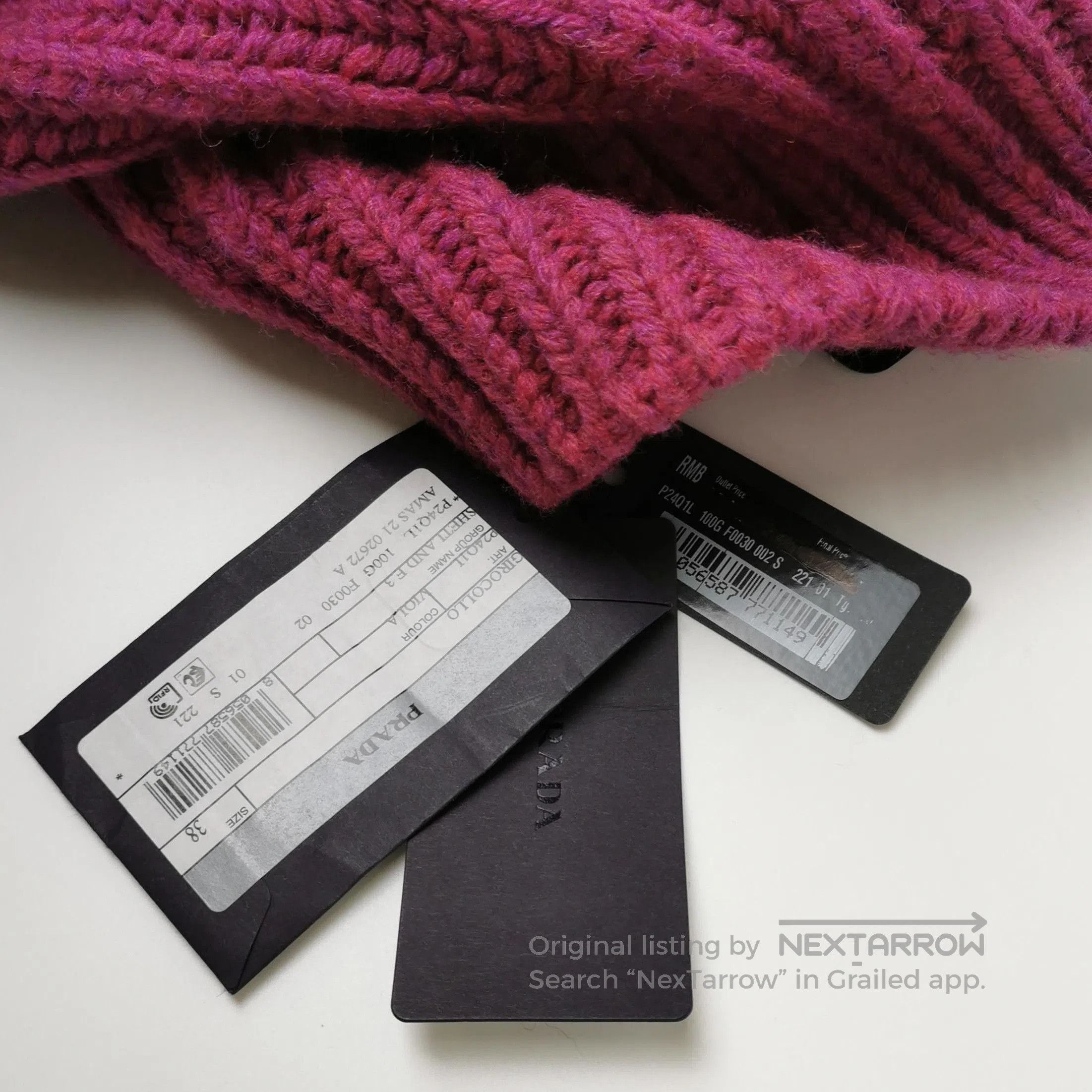 Prada Prada Wool Crewneck Sweater in Bold Color . Size S / US 4 / IT 40 - 4 Thumbnail