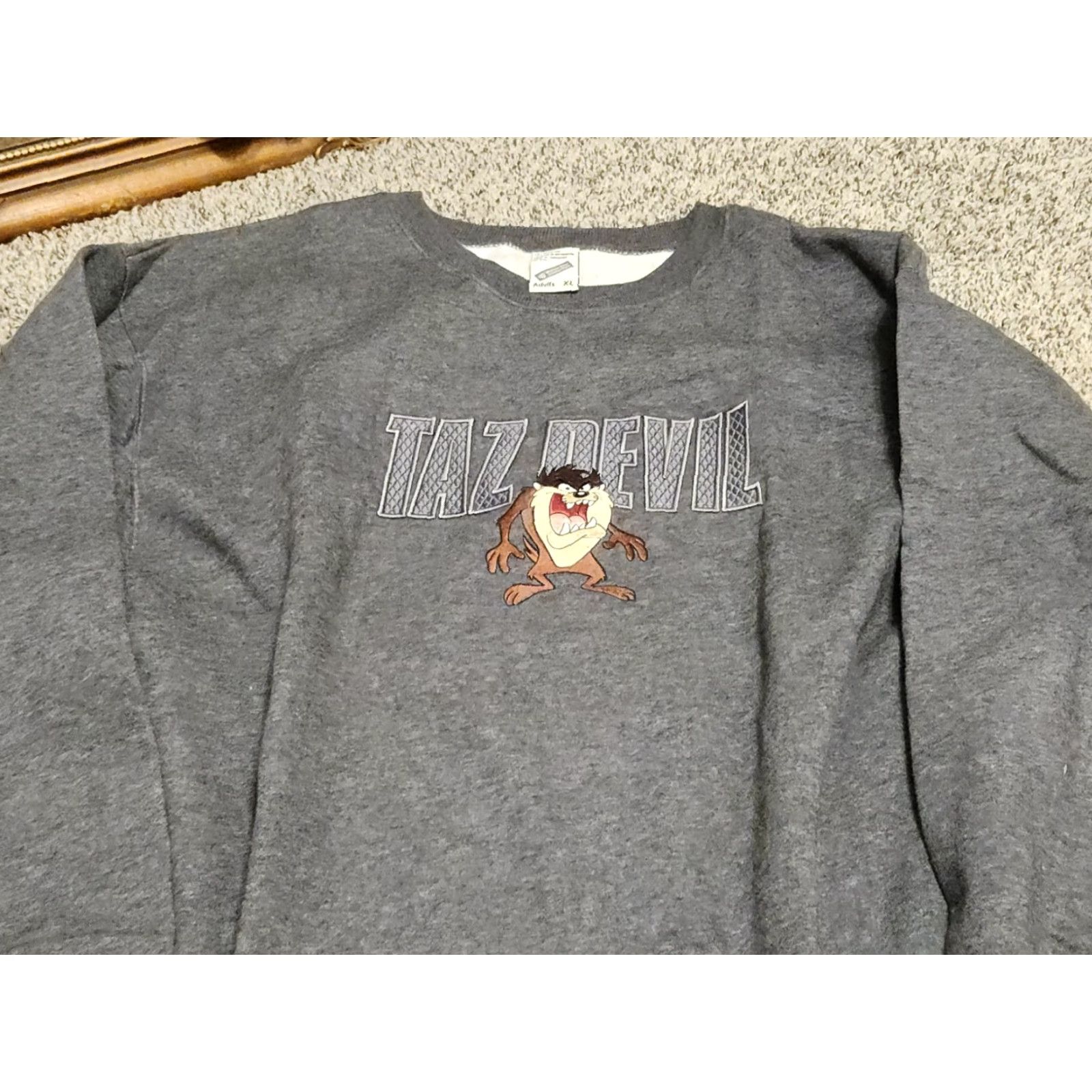 Vintage VINTAGE Warner Bros. Studio Sweatshirt Mens XL Gray Tasmanian Devil Taz Crewneck Pullover Sweatshirt Size XL Ladies? Size US XL / EU 56 / 4 - 2 Thumbnail