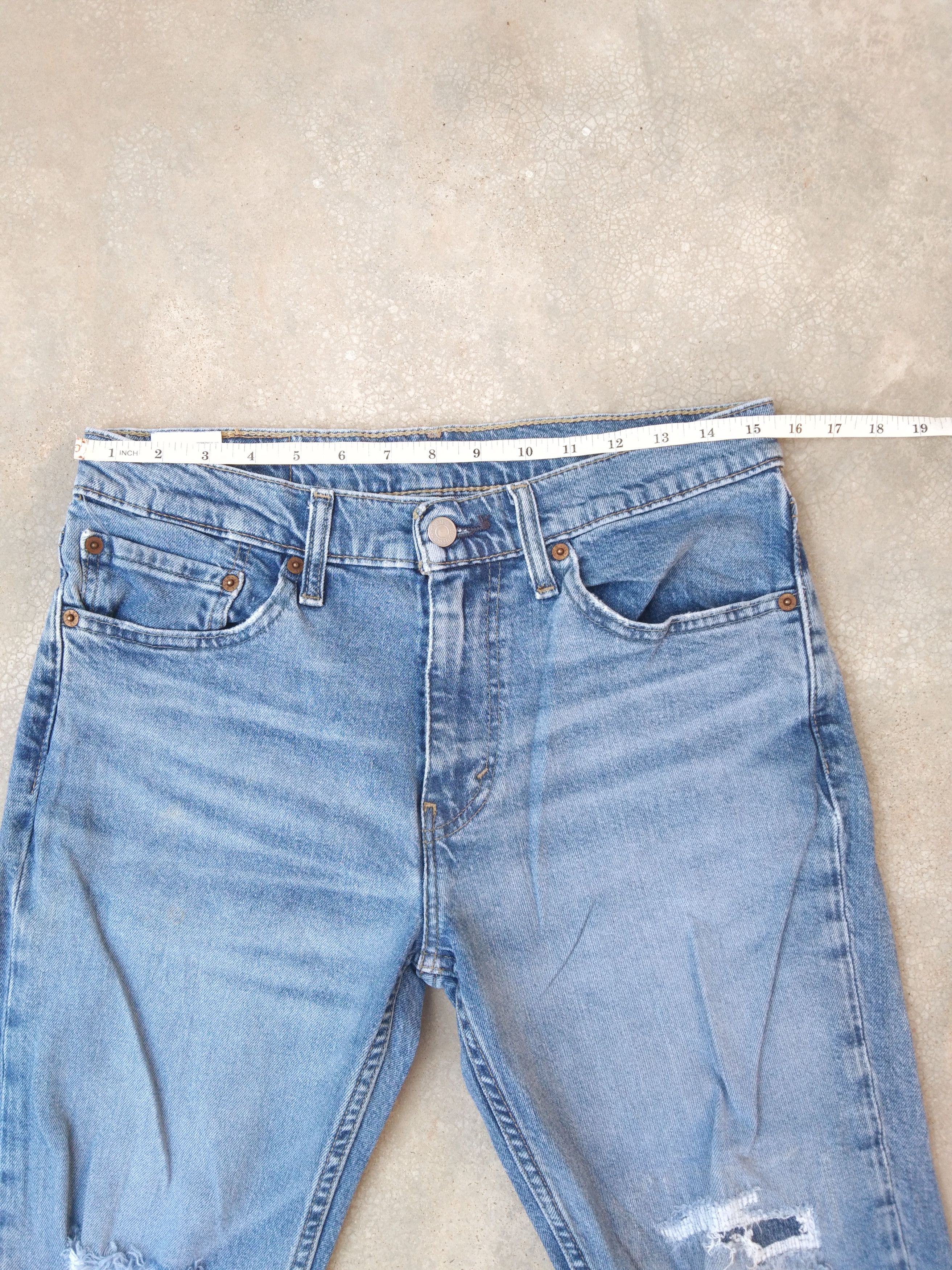 Levi's Vintage Levi's Jeans 511 Distressed Denim 31x32 Size US 31 - 6 Thumbnail