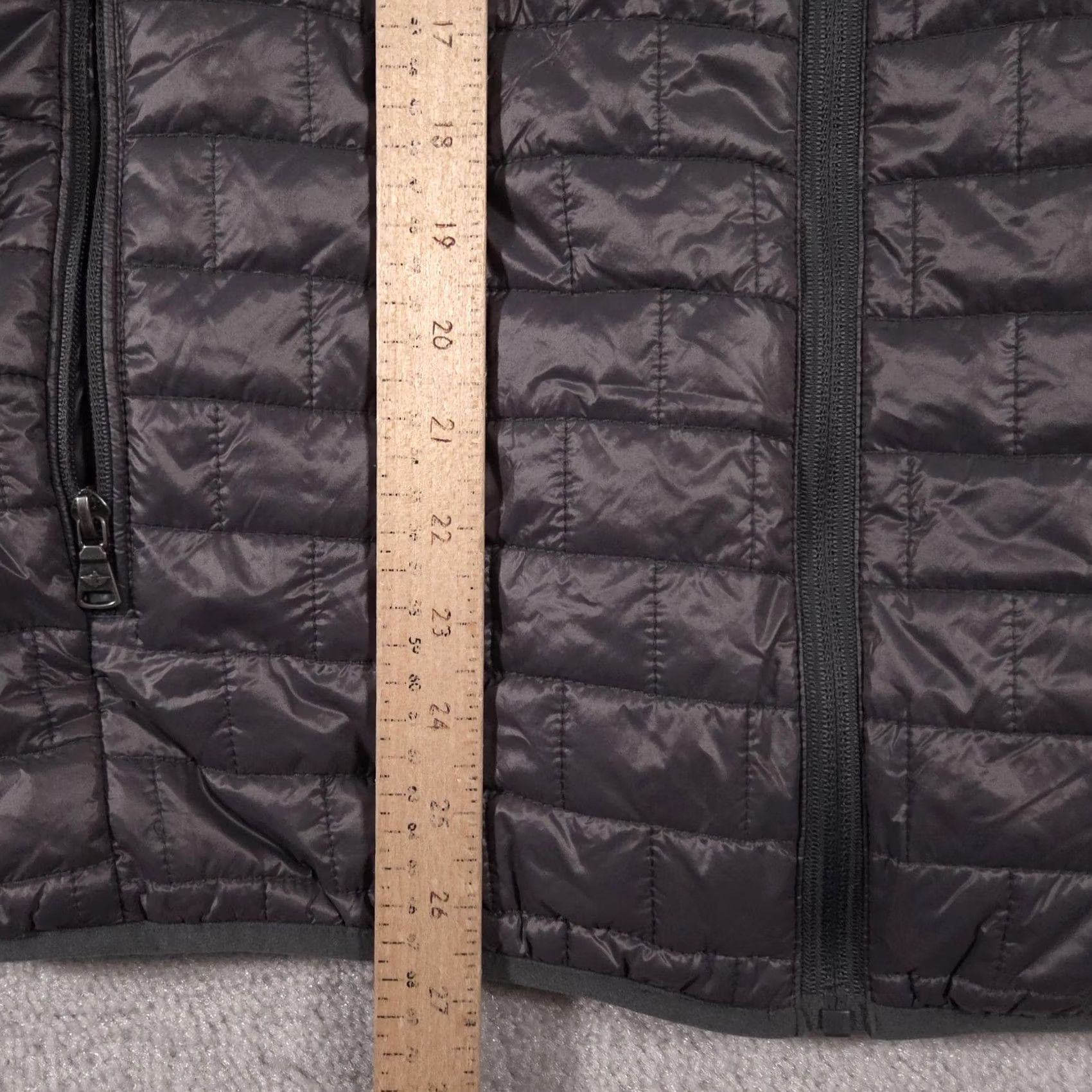 Dockers Dockers Vest Mens Large Quilted Puffer Sleeveless Full Zip Lightweight Jacket Vest Size US L / EU 52-54 / 3 - 7 Thumbnail