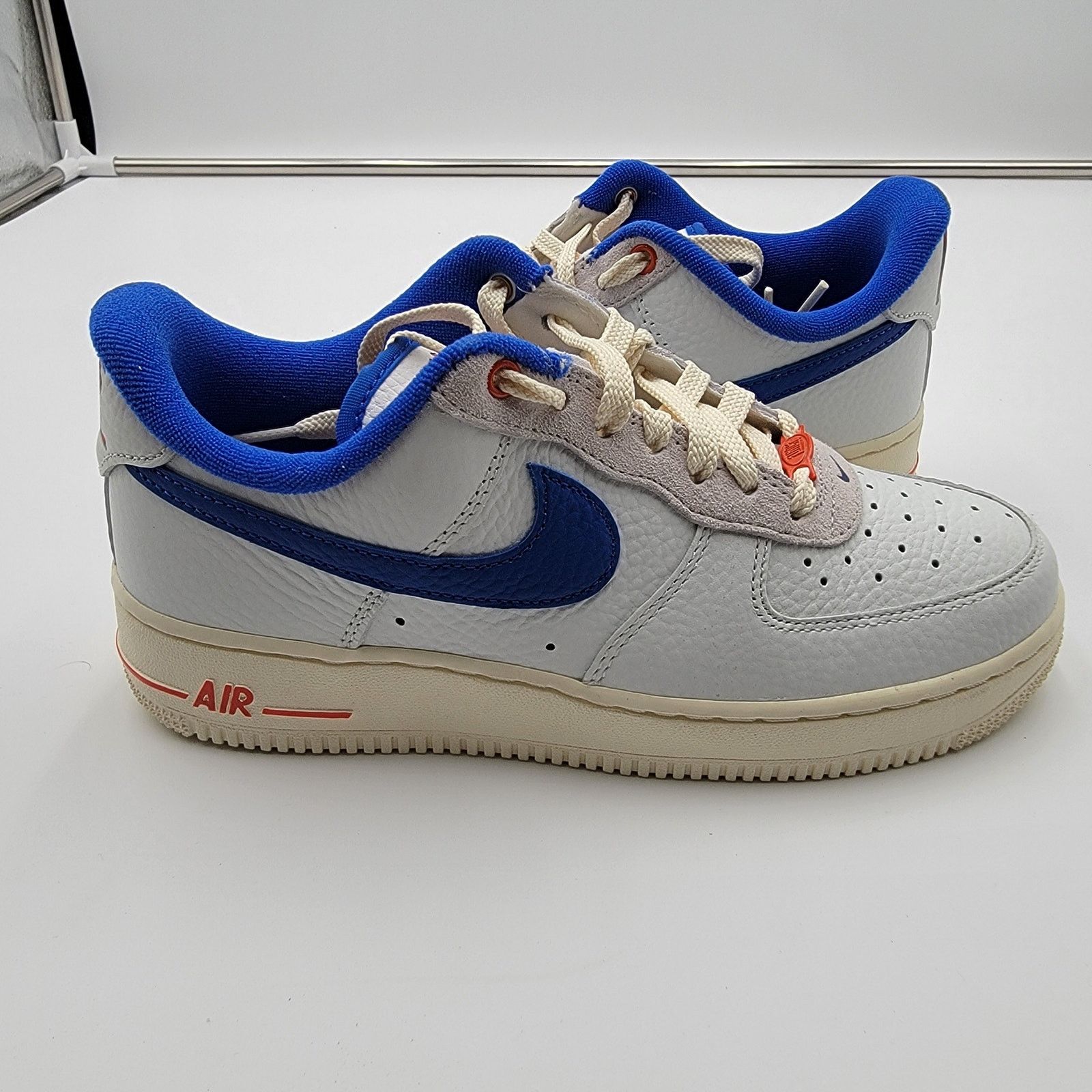 Nike Nike Wmns Air Force 1 '07 LX 'Command Force' Sz 7.5 (94) Size US 7.5 / IT 37.5 - 2 Thumbnail