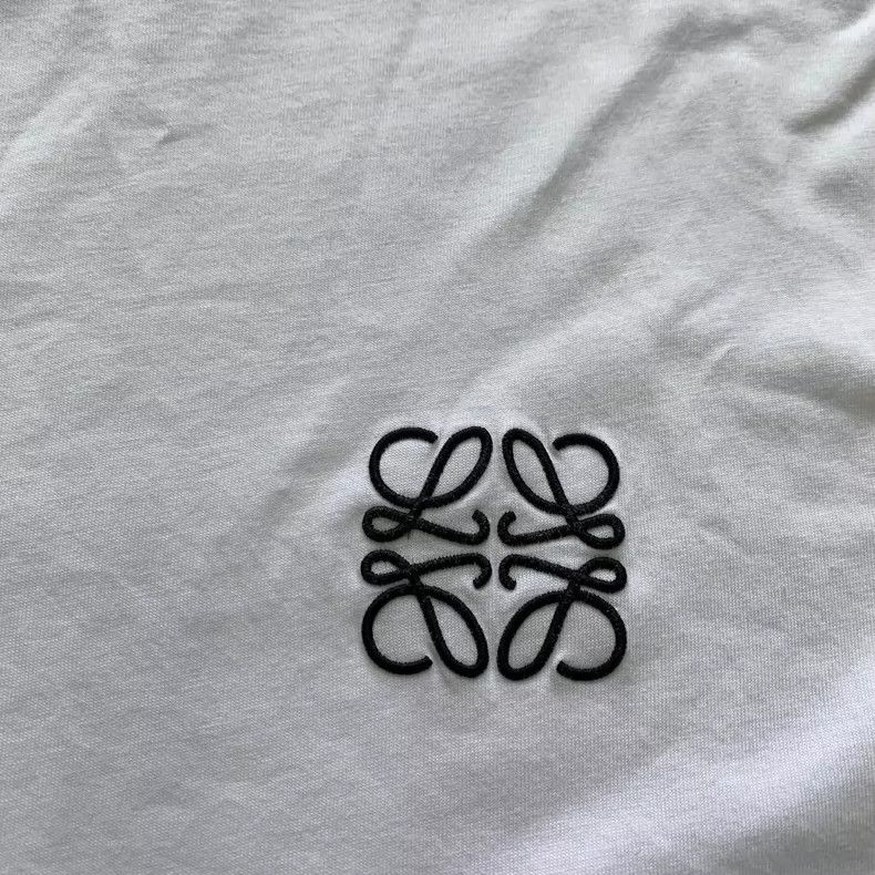 Loewe loewe White short sleeves 2505-Nextarrow Size US M / EU 48-50 / 2 - 7 Thumbnail
