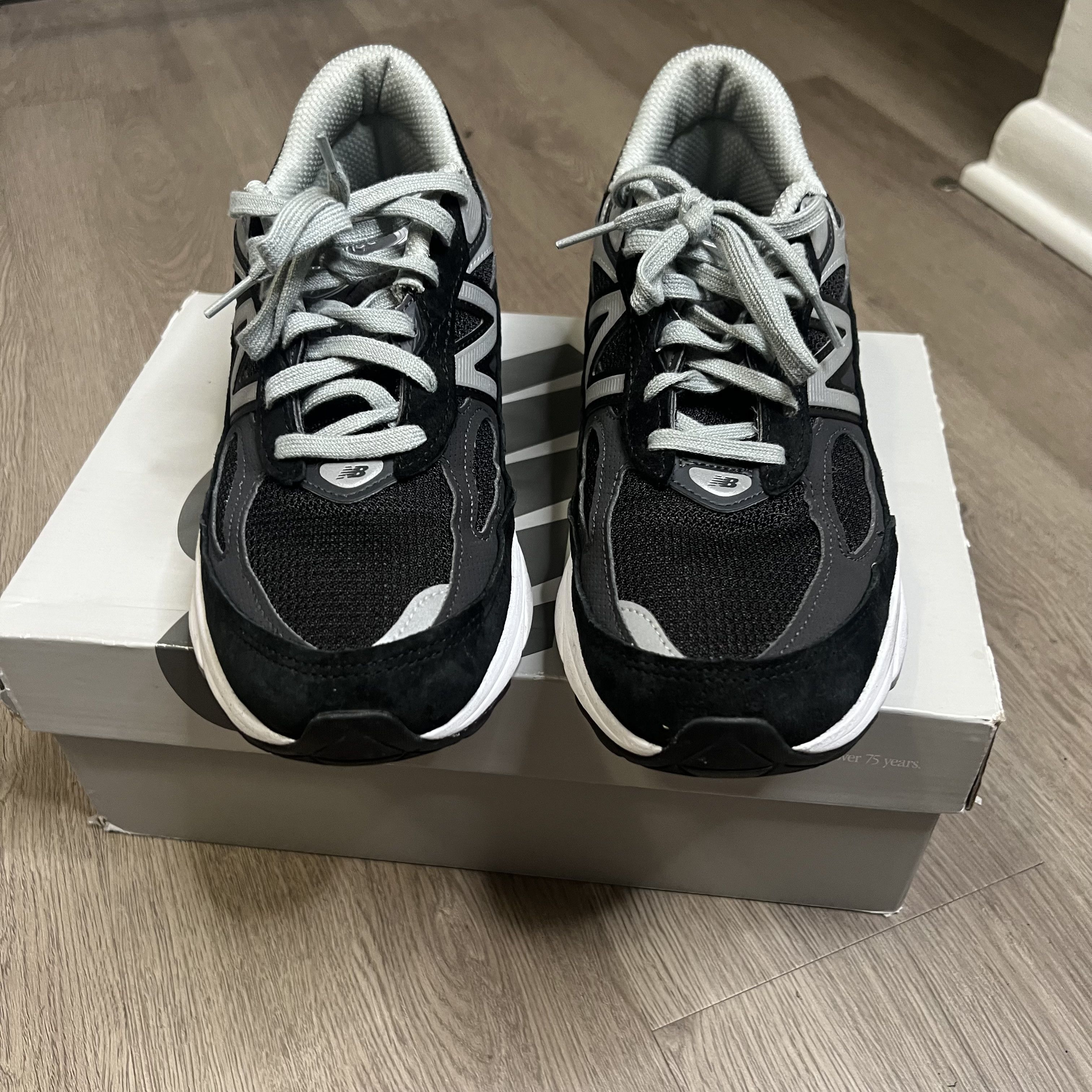 New Balance 990v6 MiUSA Black Grey White (Women's)