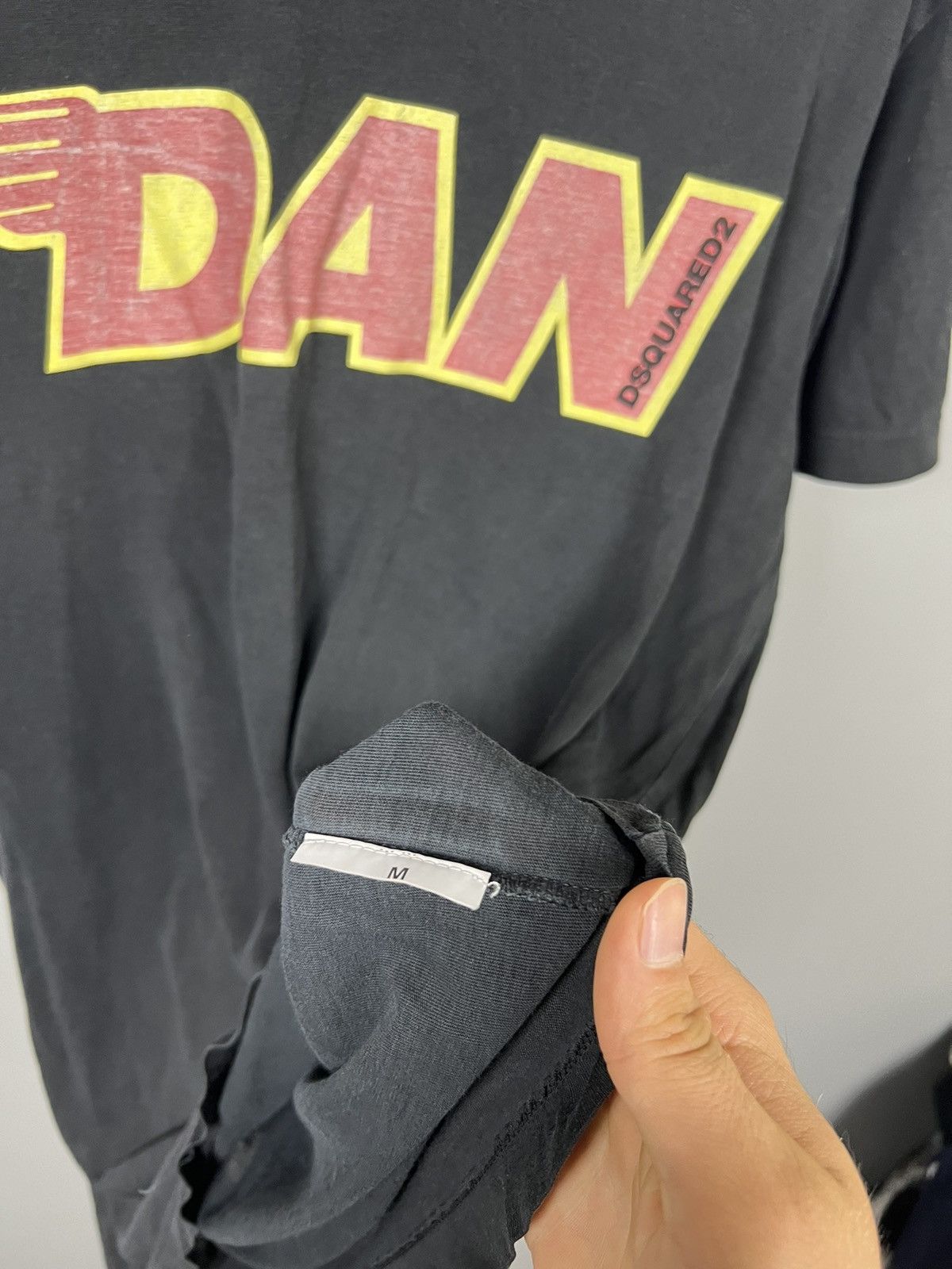 Dsquared2 Vintage DSquared2 Dean & Dan D2 big Logo Tee Size US M / EU 48-50 / 2 - 7 Thumbnail