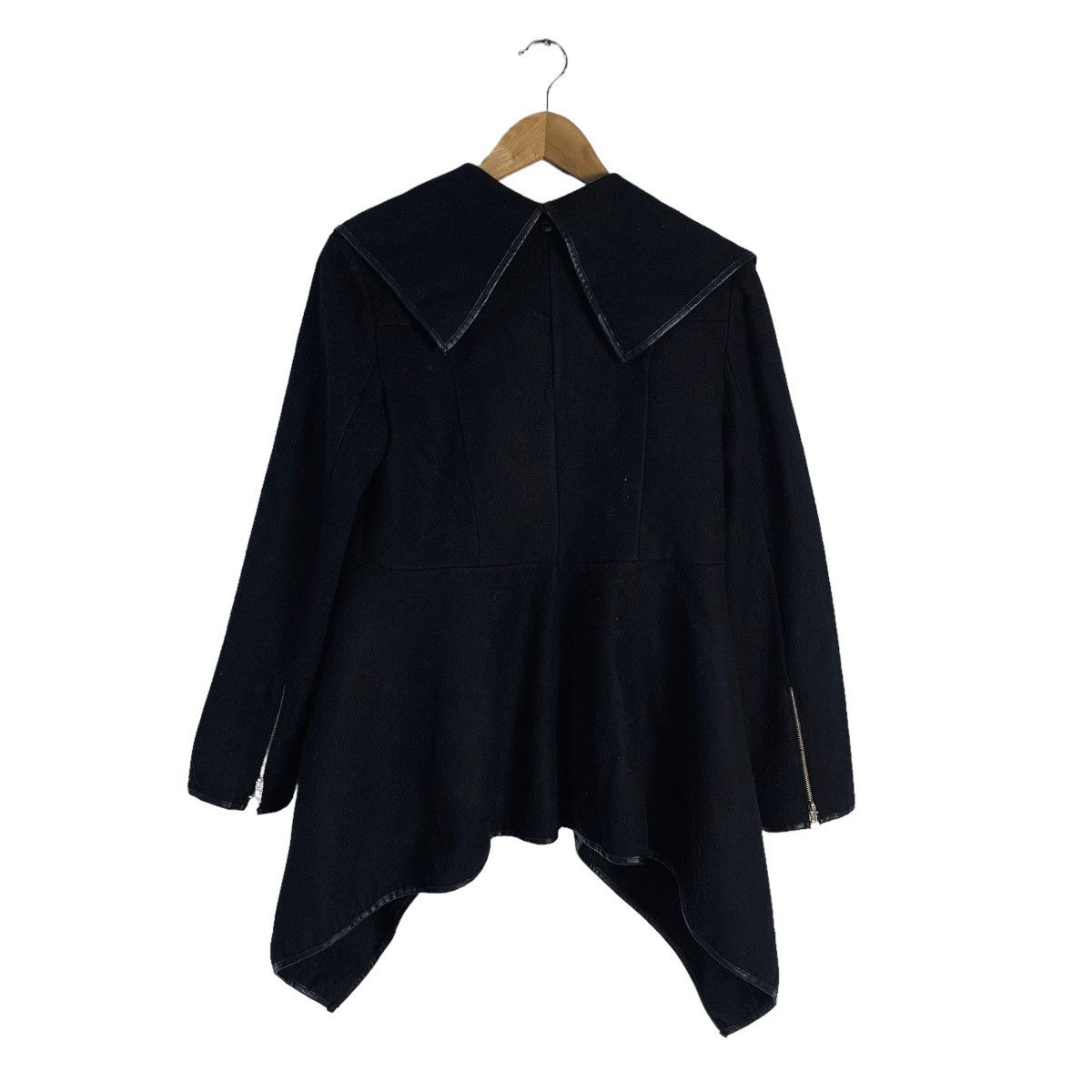 Japanese Brand Japanese Brand Nice Design Cloak Jacket Size L / US 10 / IT 46 - 9 Thumbnail