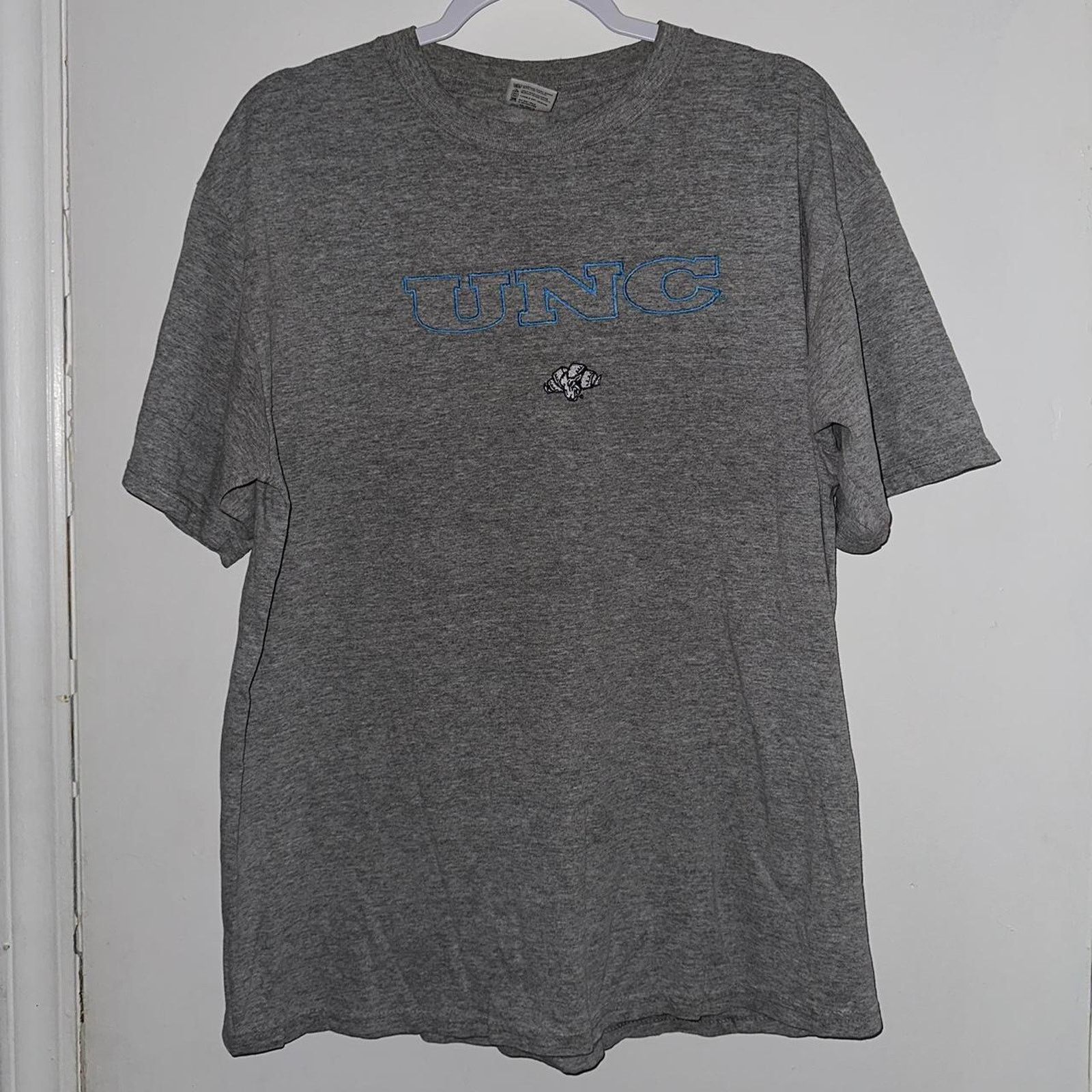 Anvil Vintage UNC Tarheels Ram Logo T Shirt size XL Size US XL / EU 56 / 4 - 1 Thumbnail