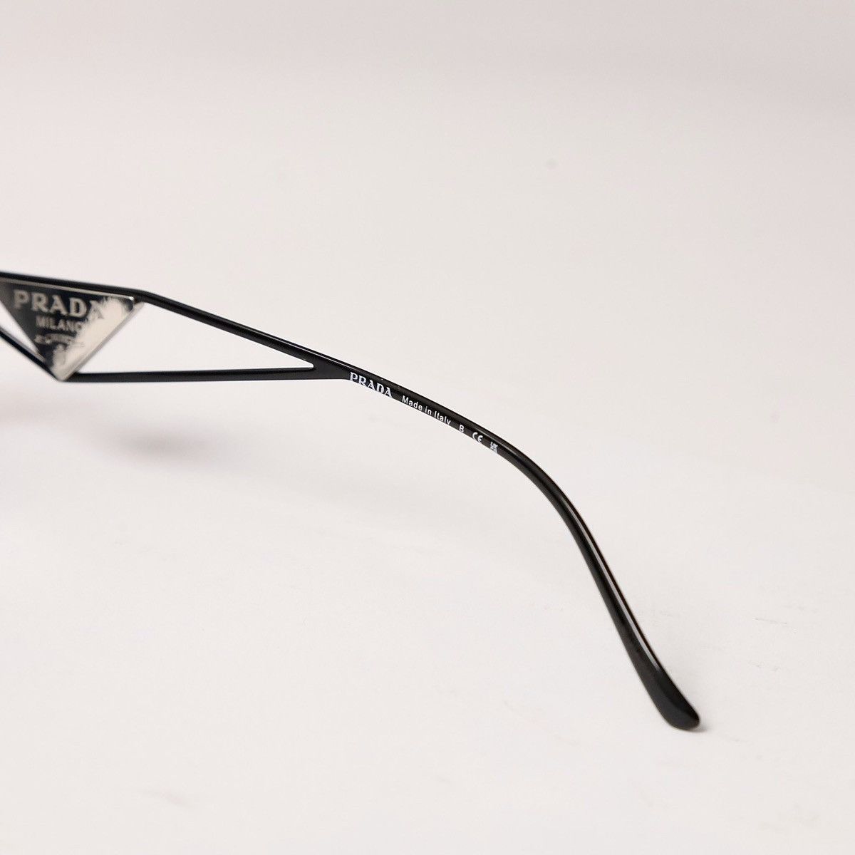 Prada PRADA 0PR 14YS SUNGLASSES Size ONE SIZE - 4 Thumbnail