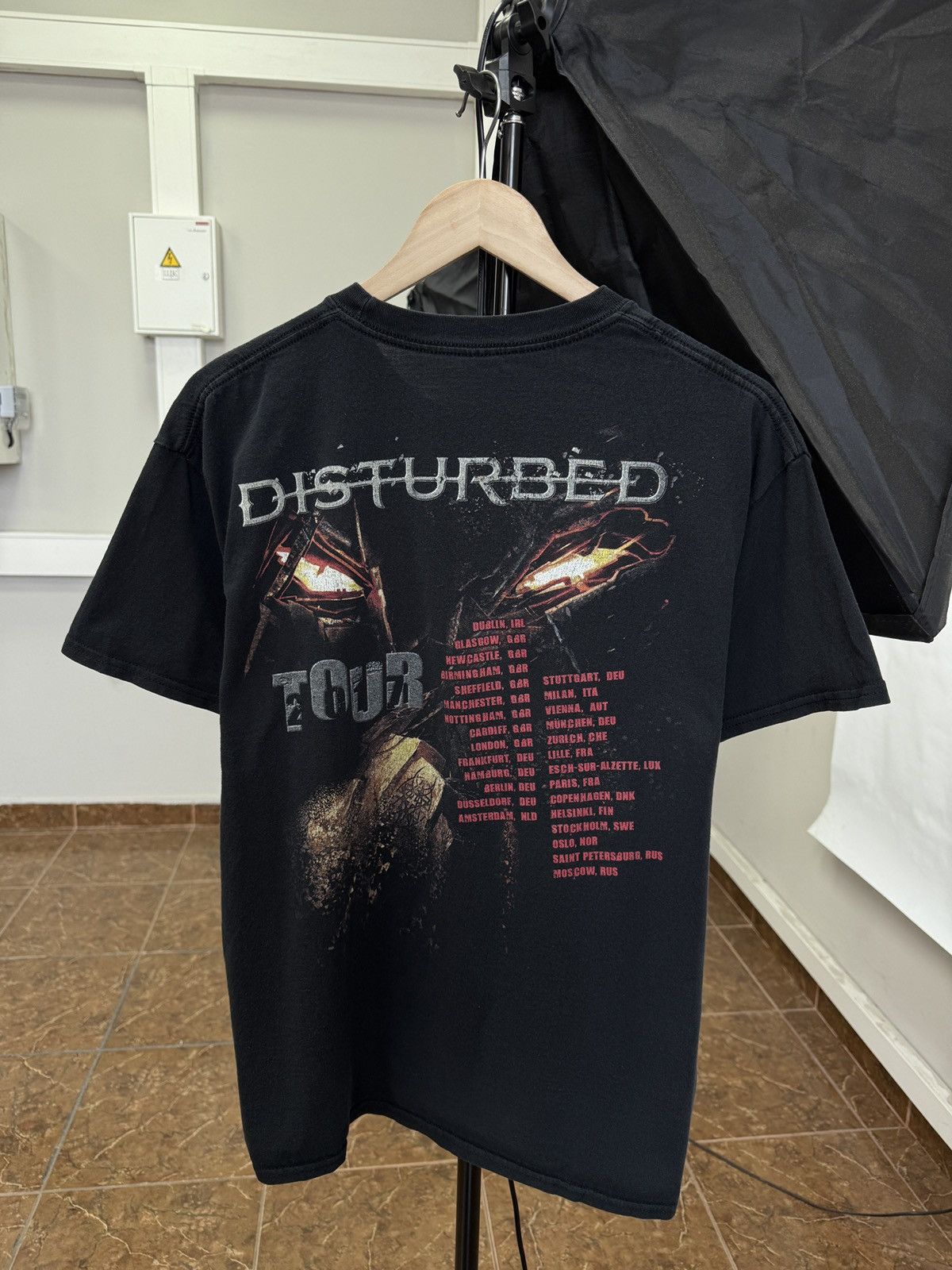 Band Tees × Vintage 💀 Disturbed Immortalized Metal Rock Band Tour 2017 T-shirt Size US M / EU 48-50 / 2 - 2 Thumbnail