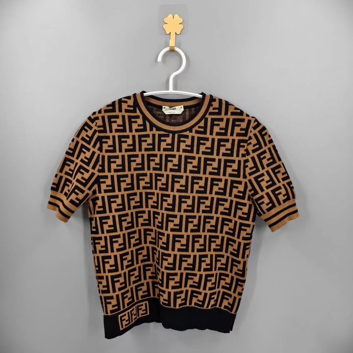 Fendi Fendi Brown FF Monogram Knit Short Sleeve Size 38 Size XS / US 0-2 / IT 36-38 - 1 Thumbnail