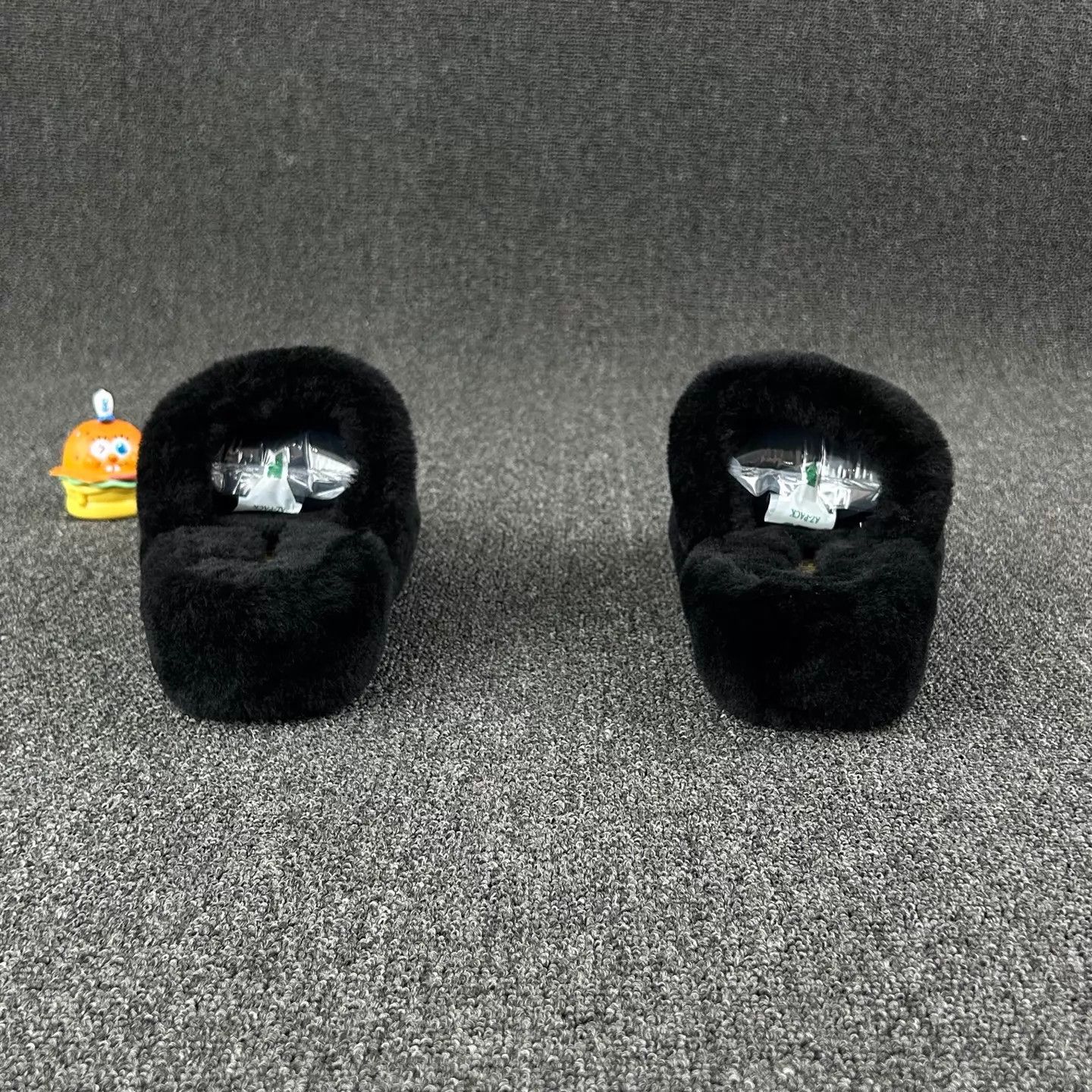 Chanel Chanel Black Fur Slippers Size 39 New Size US 8.5 / IT 38.5 - 5 Thumbnail
