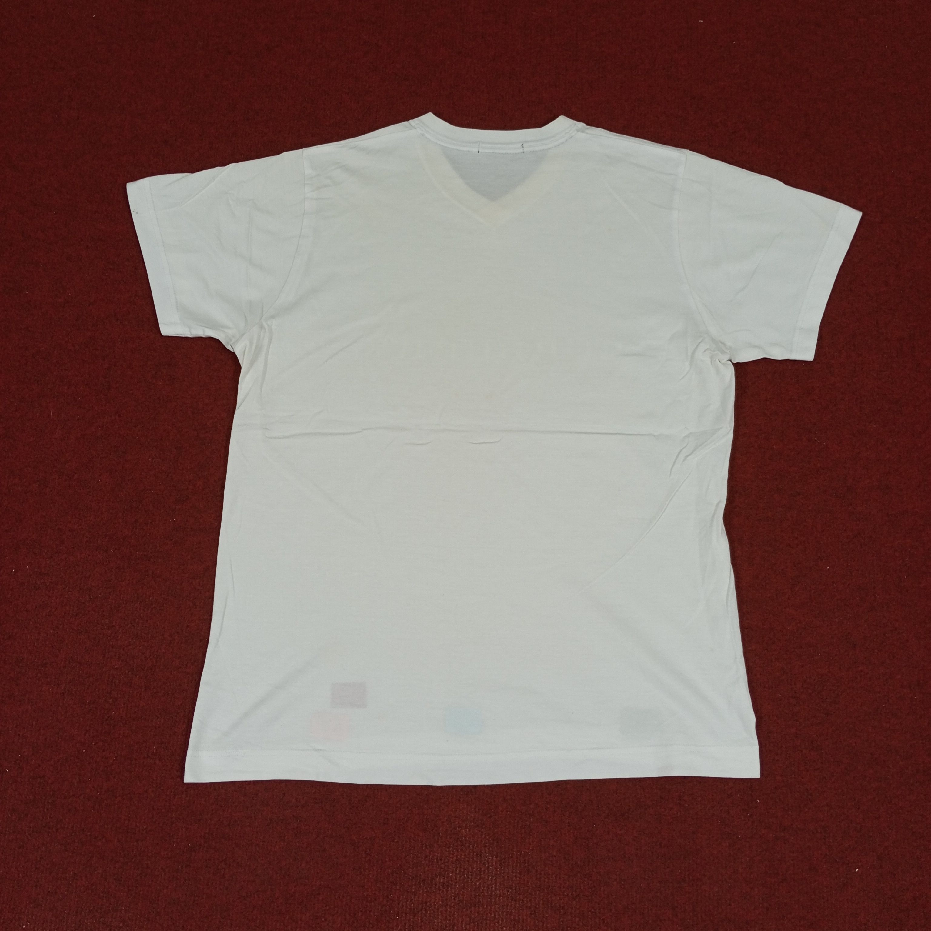 Burberry Burberry London Luxury Fashion Custom Art Tshirt Size US M / EU 48-50 / 2 - 3 Thumbnail