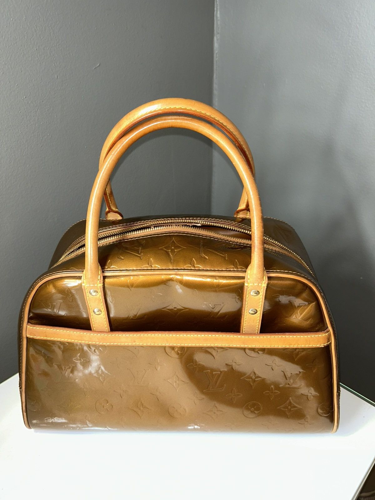 Louis Vuitton Louis Vuitton Bronze Vernis Tompkins Square Handbag BA0060 Size ONE SIZE - 13 Thumbnail