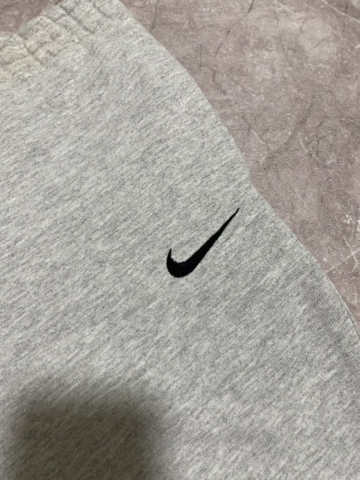 Nike Vintage 90s Nike Sweatpants Joggers Mini Logo Y2K Retro Hype Size US 33 - 6 Thumbnail