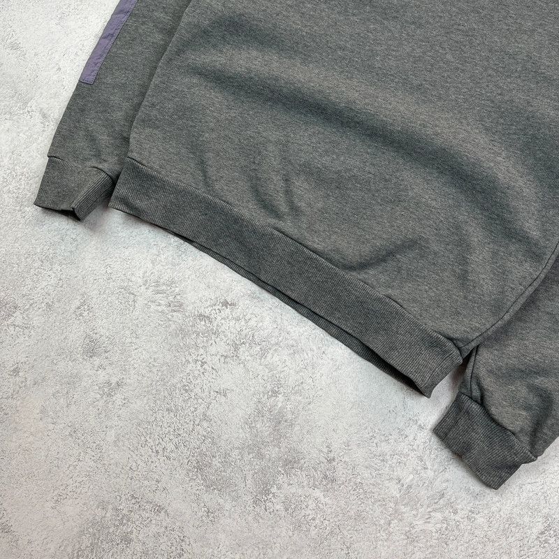 Lyle & Scott Lyle & Scott nylon side stripes casual sweatshirt Size US S / EU 44-46 / 1 - 3 Thumbnail