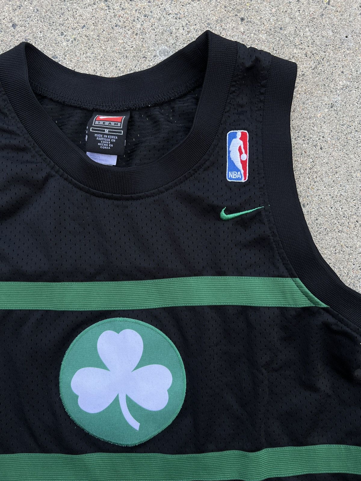 NBA × Vintage 2003 NBA Boston Celtics Paul Pierce #34 Nike Jersey Size M Size US M / EU 48-50 / 2 - 4 Thumbnail