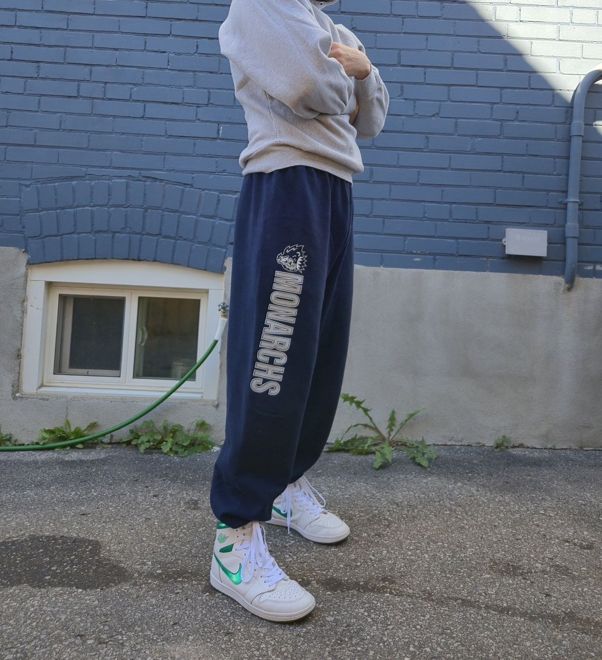 Gildan vtg navy gildan sweatpants Size US 30 / EU 46 - 2 Thumbnail