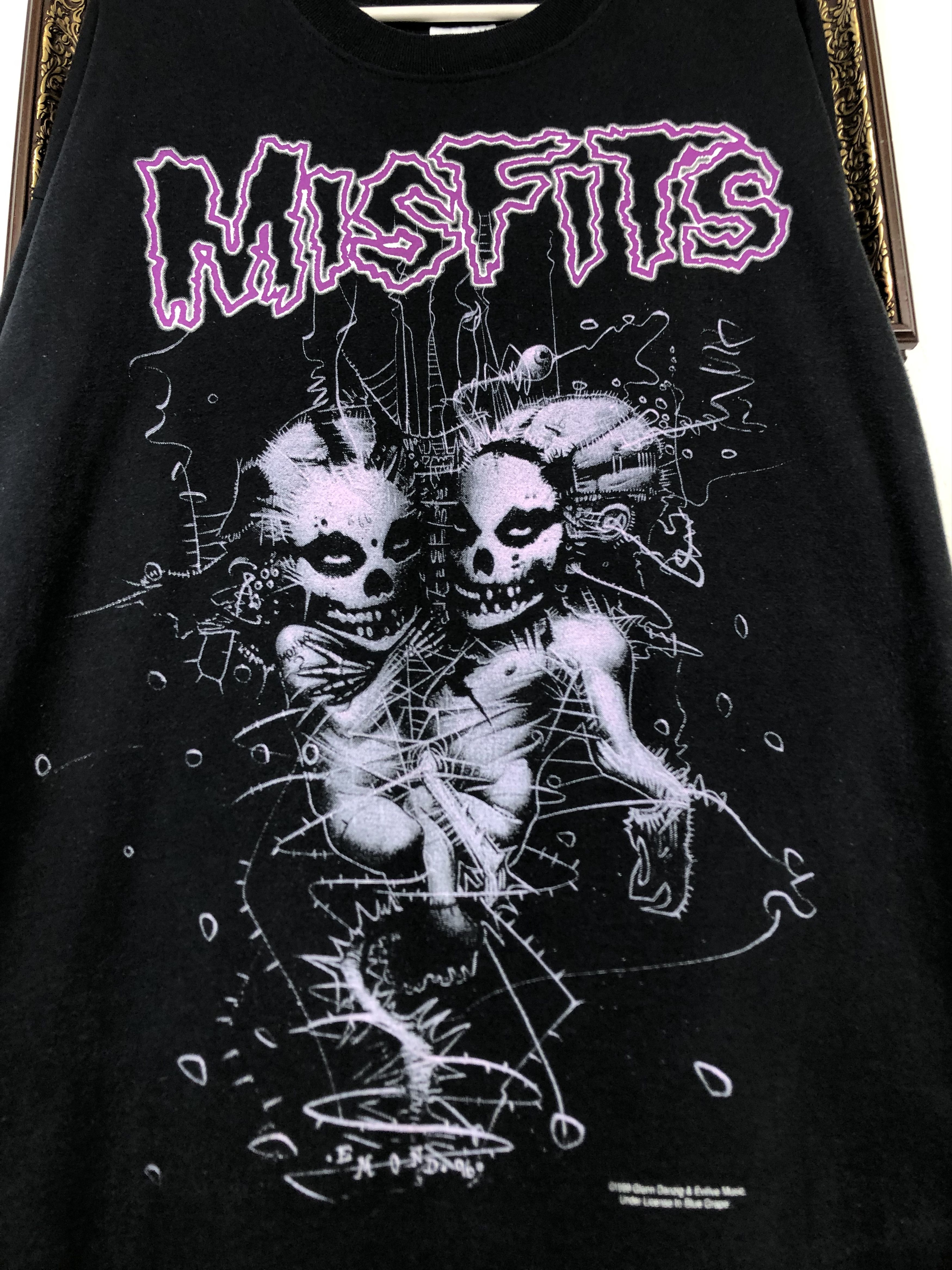 Vintage Vintage 90's Misfits Violent World Band Danzig Tee Shirt Size US XL / EU 56 / 4 - 3 Thumbnail