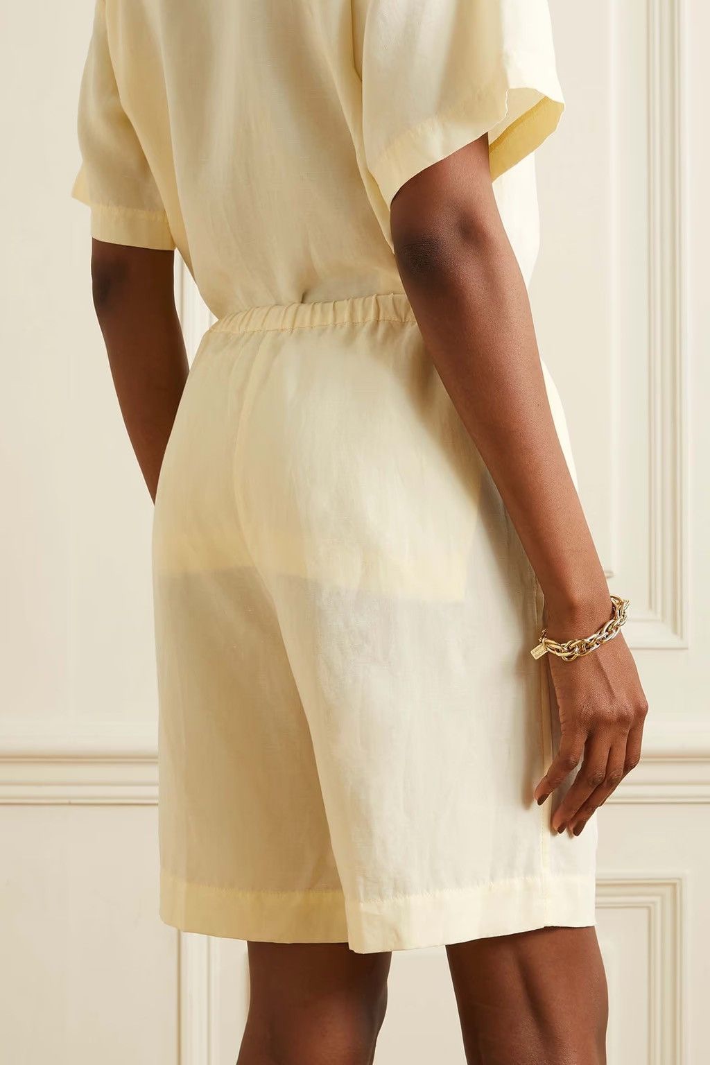 TOTEME Press-Creased Drawstring TENCEL linen-blend Shorts