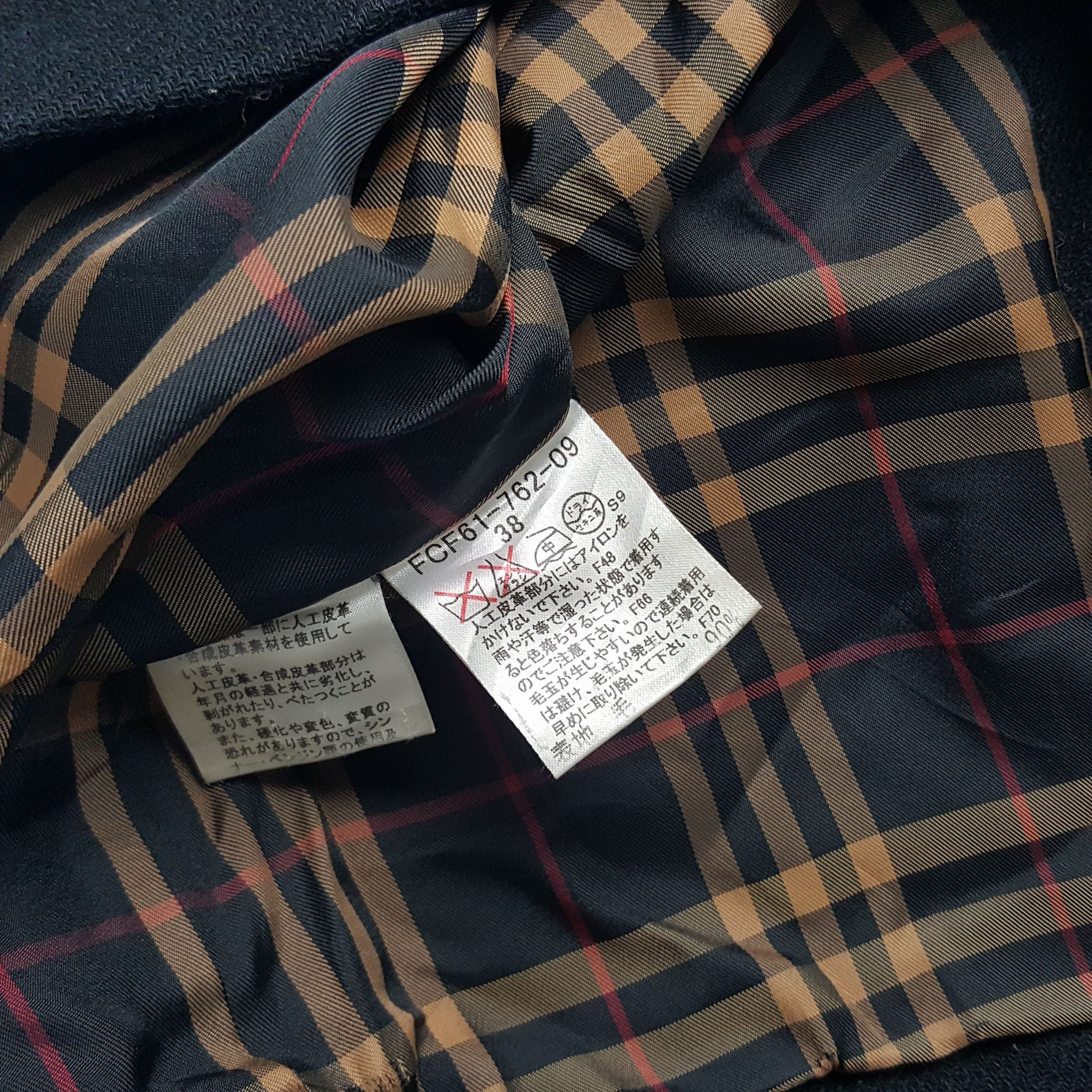 Burberry × Japanese Brand × Vintage Vintage Burberry Blue Label Nova Check Multi Pocket Jacket Size XS / US 0-2 / IT 36-38 - 7 Thumbnail