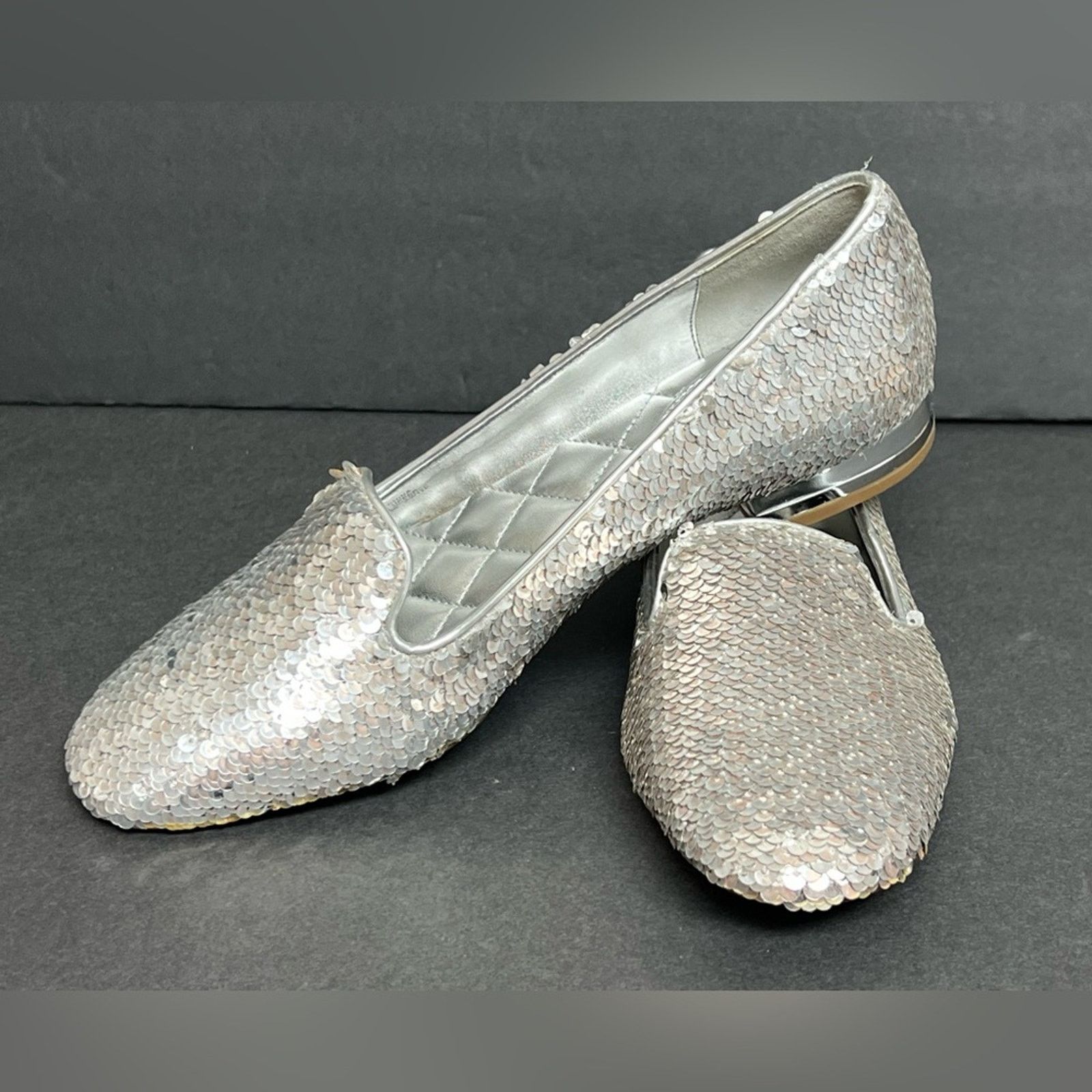 Michael Kors Michael Kors Women's Silver Glitter Slip-On Ballet Flats Size US 8.5 / IT 38.5 - 7 Thumbnail