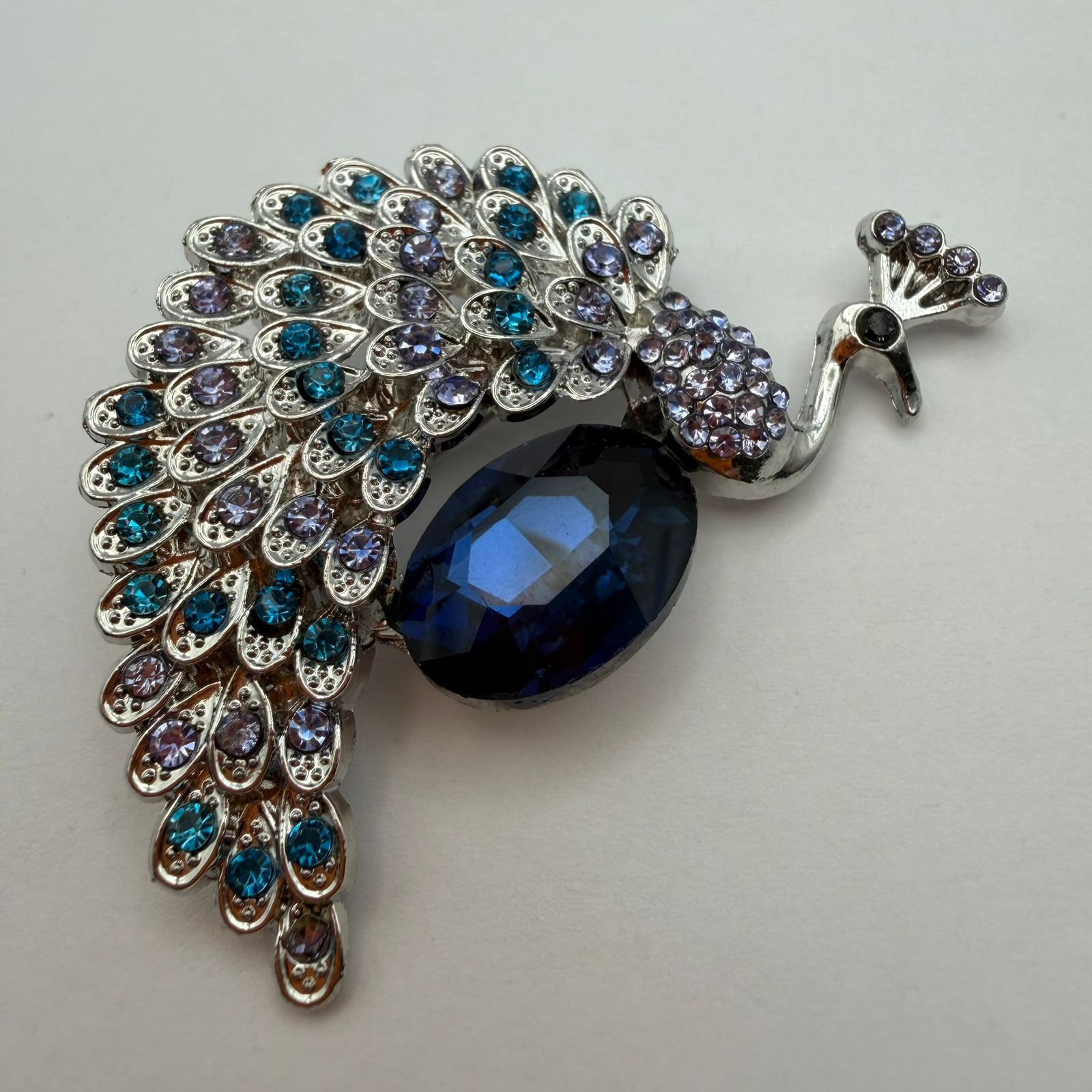 Vintage Blue Crystal Peacock Brooch Rhinestone Vintage Statement Size ONE SIZE - 7 Thumbnail