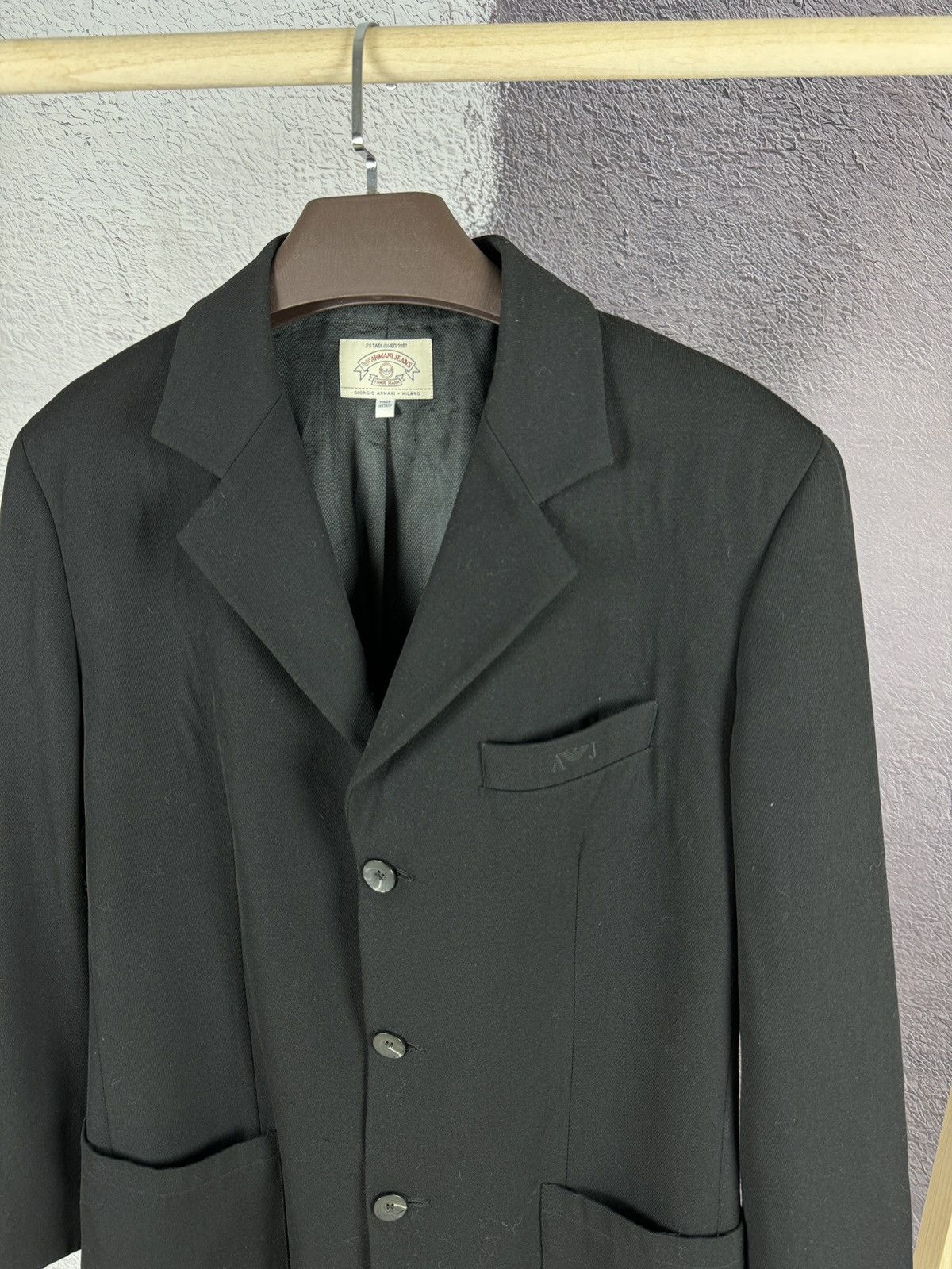 Armani Armani Jeans vintage embroidery logo 3 button blazer Size 42L - 4 Thumbnail