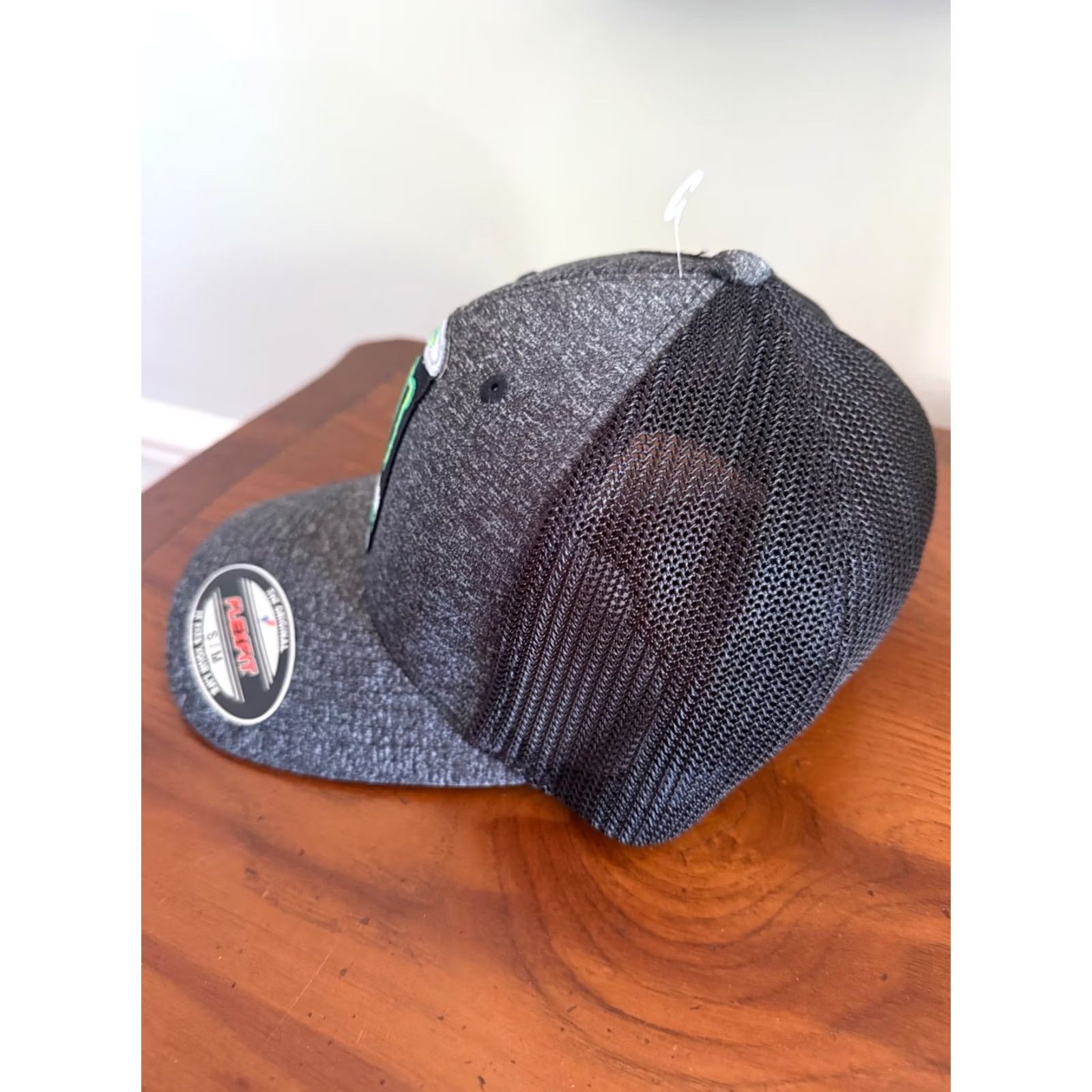 Vintage Monster Energy Hat Men S/M Black Flexfit Cap New NWT Size ONE SIZE - 2 Thumbnail