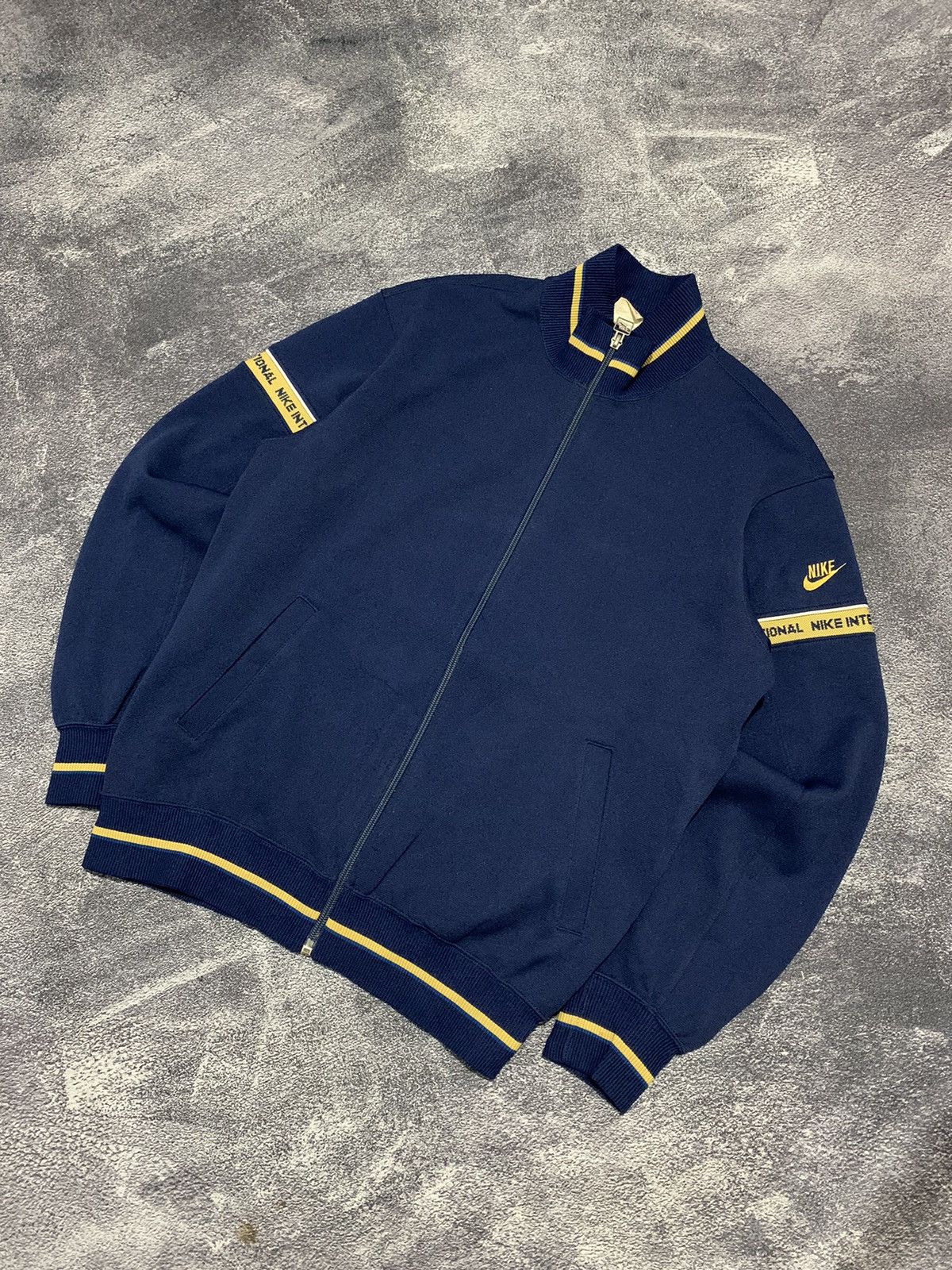 Nike Nike international vtg tracktop Size US M / EU 48-50 / 2 - 2 Thumbnail