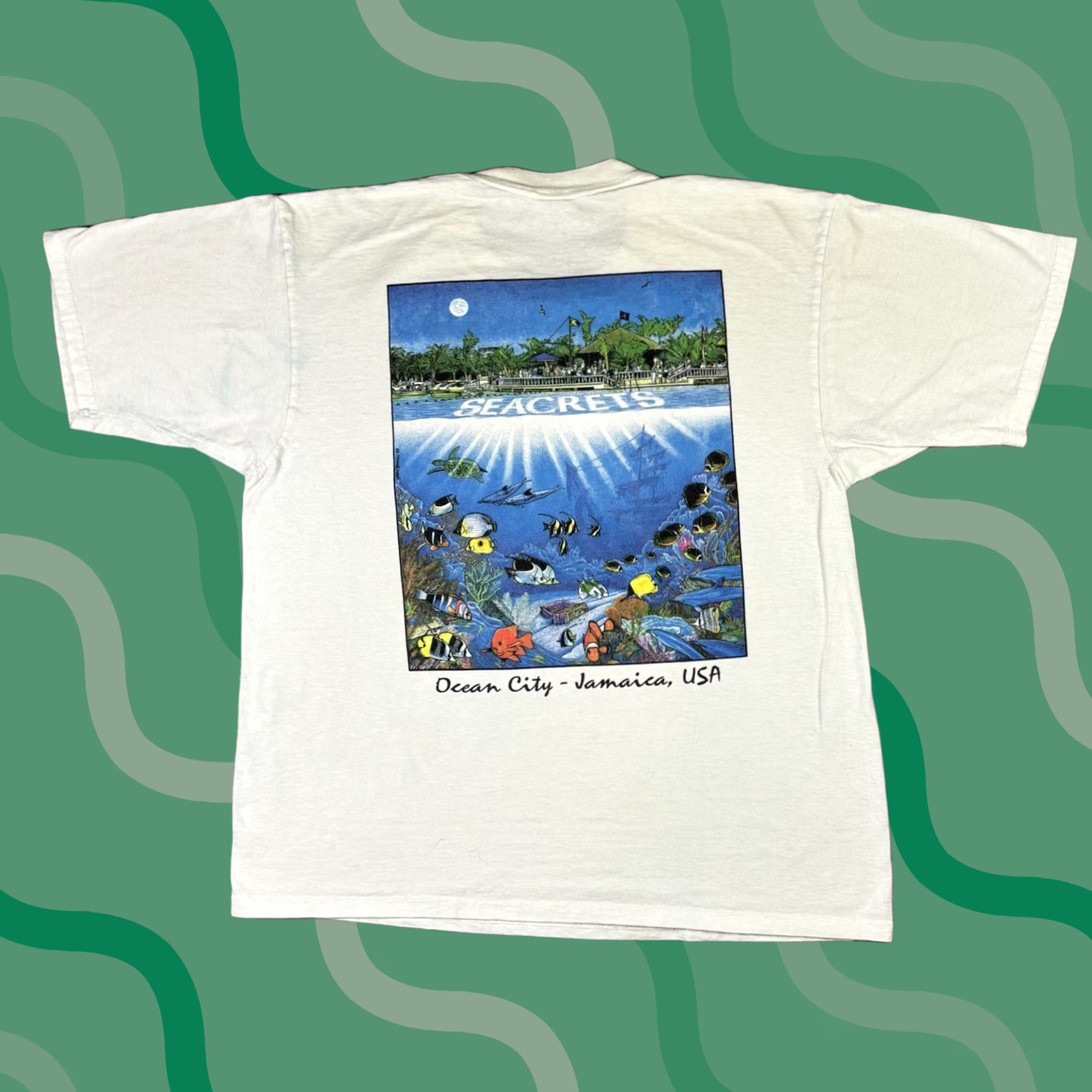 Gildan VINTAGE Gildan Ocean City Jamaica USA Fish Ocean Art T Shirt XL White Crew Neck Short Sleeve Graphic Print Men's Size US XL / EU 56 / 4 - 1 Thumbnail