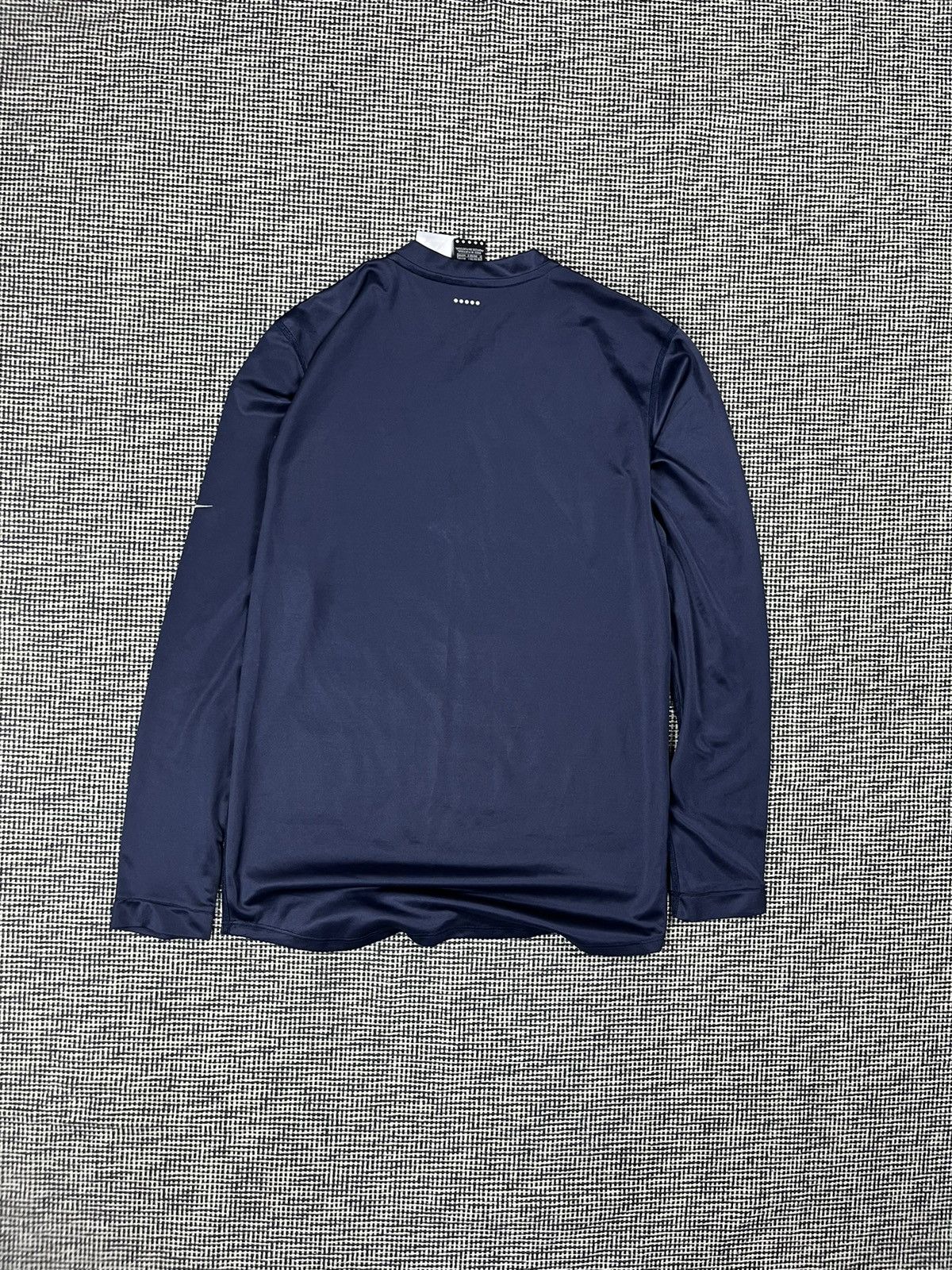 Nike × Vintage vintage 90s Nike arm small swoosh long sleeve jersey Size US S / EU 44-46 / 1 - 3 Thumbnail