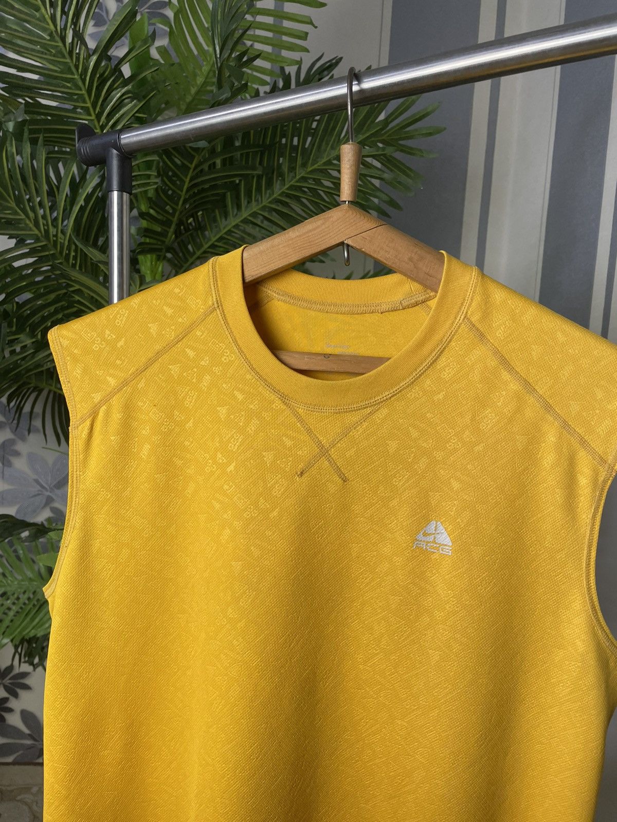Nike ACG Vintage Nike ACG Monogram Jersey Size M Size US M / EU 48-50 / 2 - 2 Thumbnail