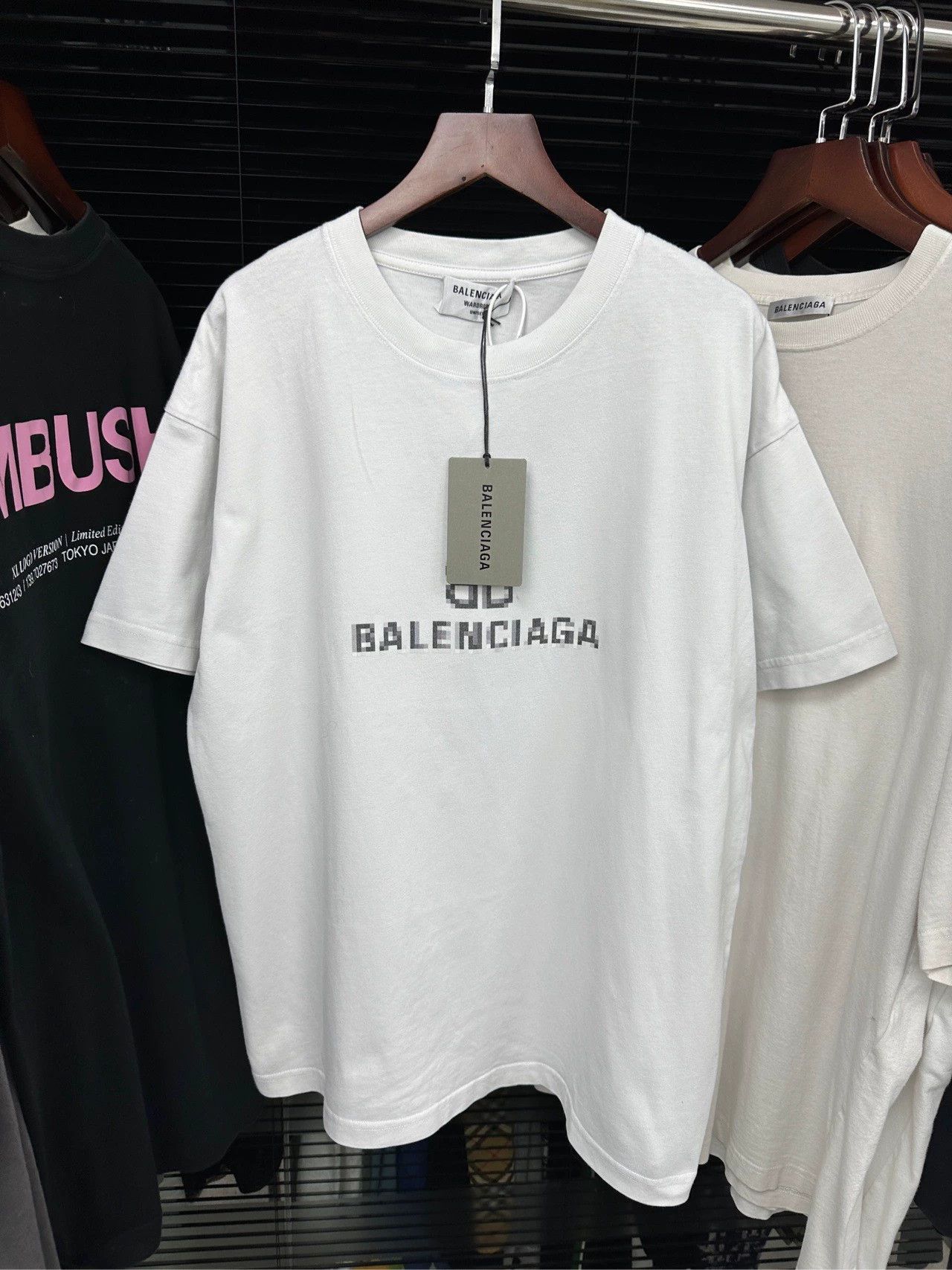 Balenciaga Balenciaga Mosaic Logo Letter White Short Sleeve Size US M / EU 48-50 / 2 - 1 Thumbnail