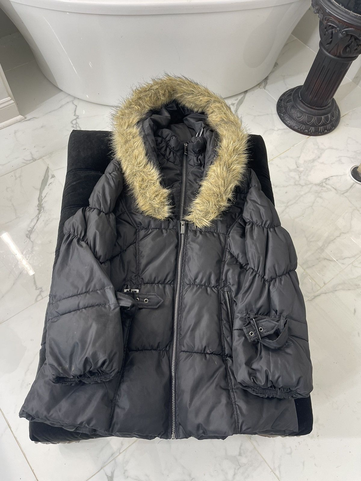 Other Black Puffer Coat W/ Faux Fur Size L / US 10 / IT 46 - 1 Thumbnail