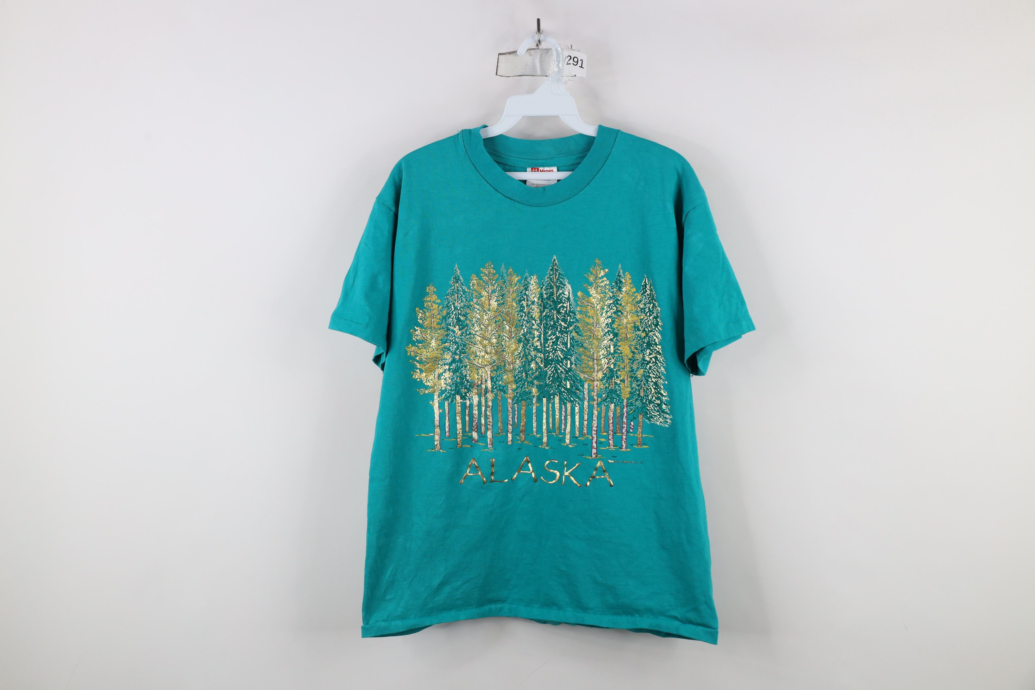Vintage Vintage 90s Streetwear Spell Out Alaska Trees T-Shirt USA Size M / US 6-8 / IT 42-44 - 1 Thumbnail