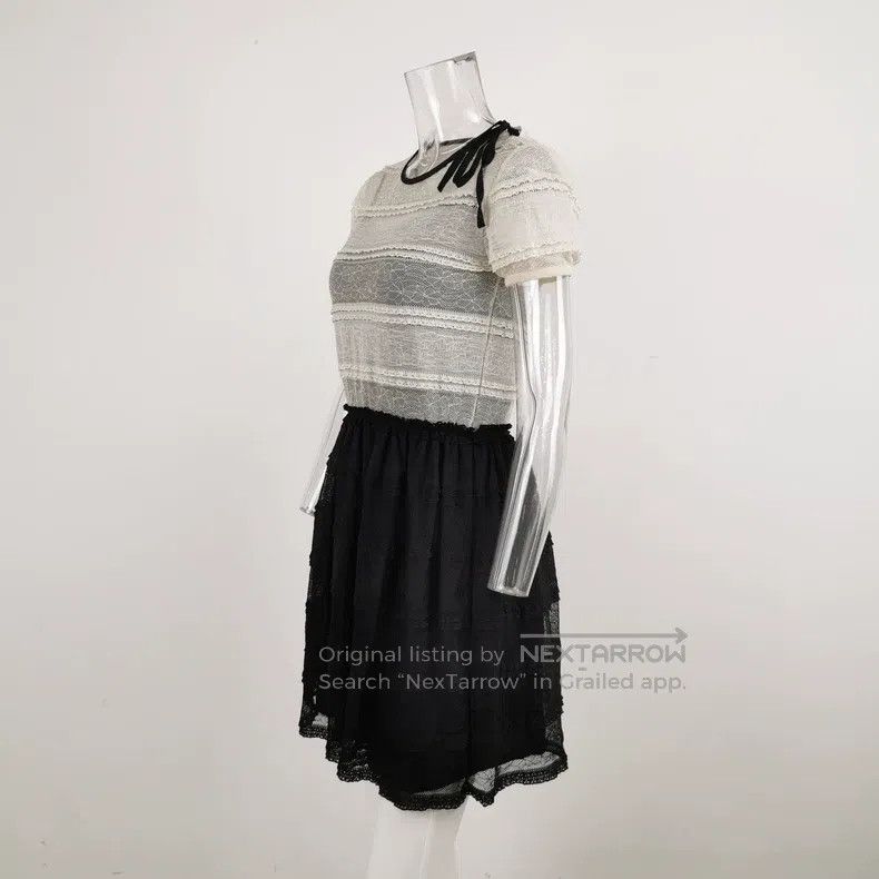 Valentino Valentino Black lace skirt Size S / US 4 / IT 40 - 3 Thumbnail